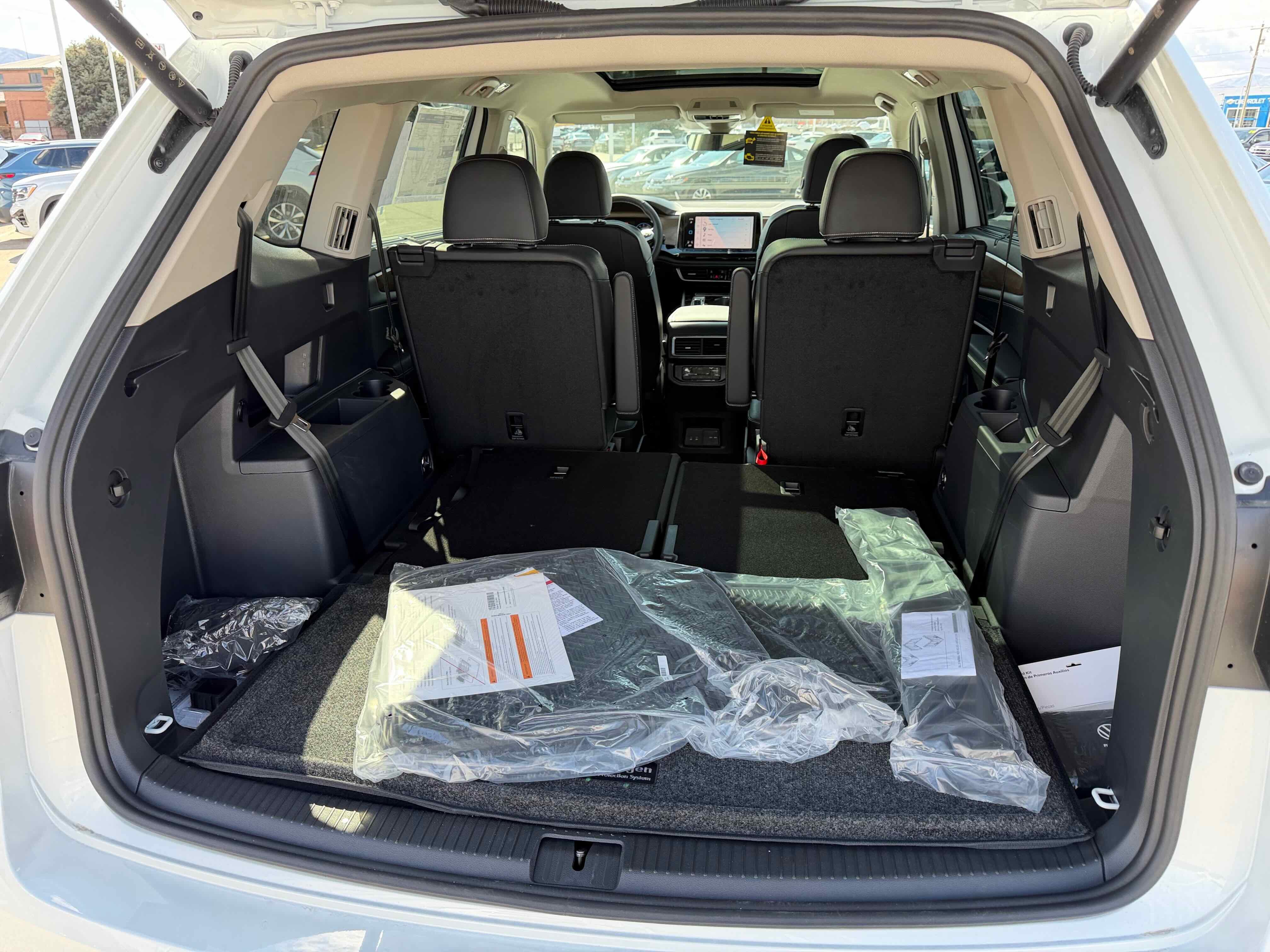 2026 Volkswagen Atlas 2.0T SE w/Technology