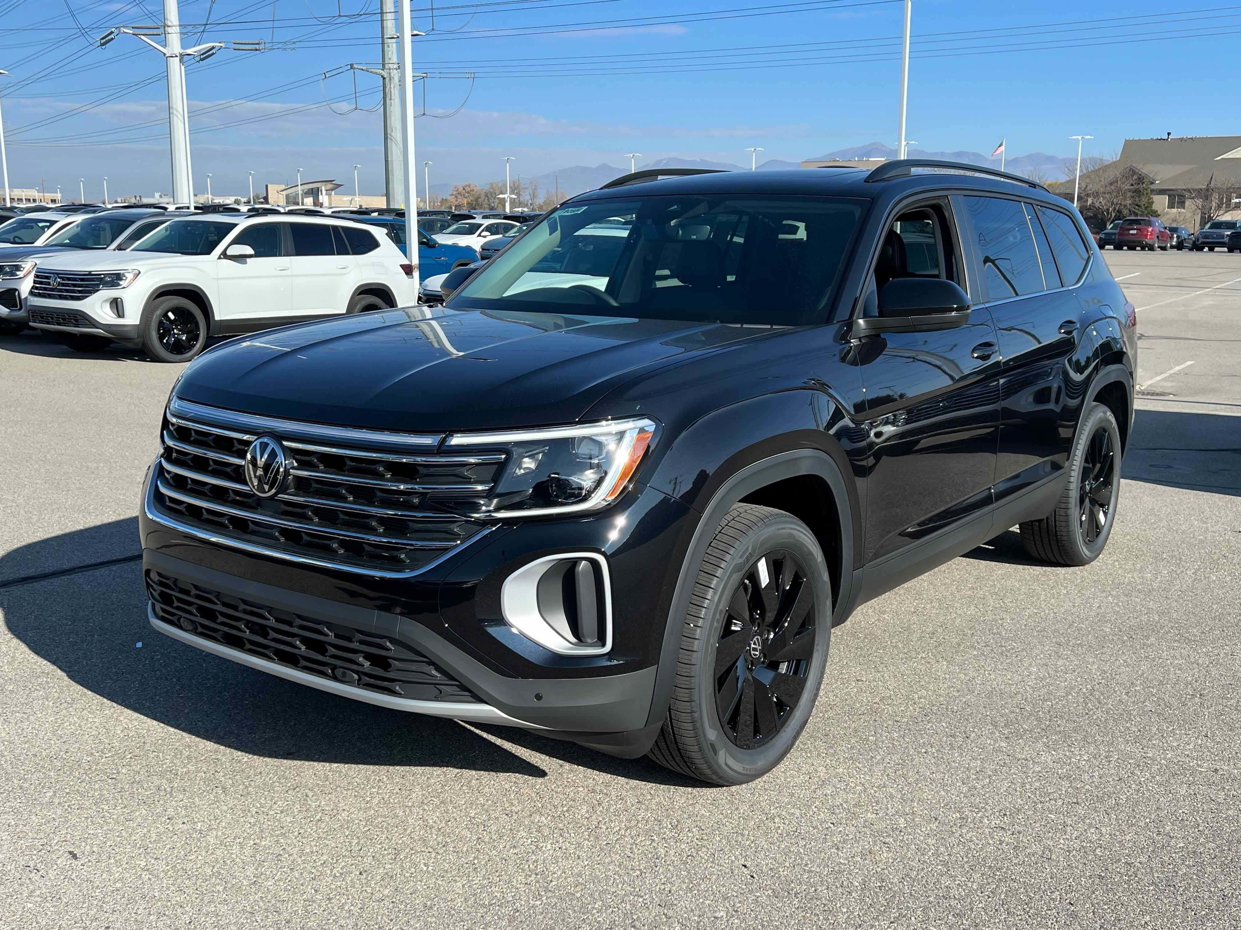 2026 Volkswagen Atlas 2.0T SE w/Technology