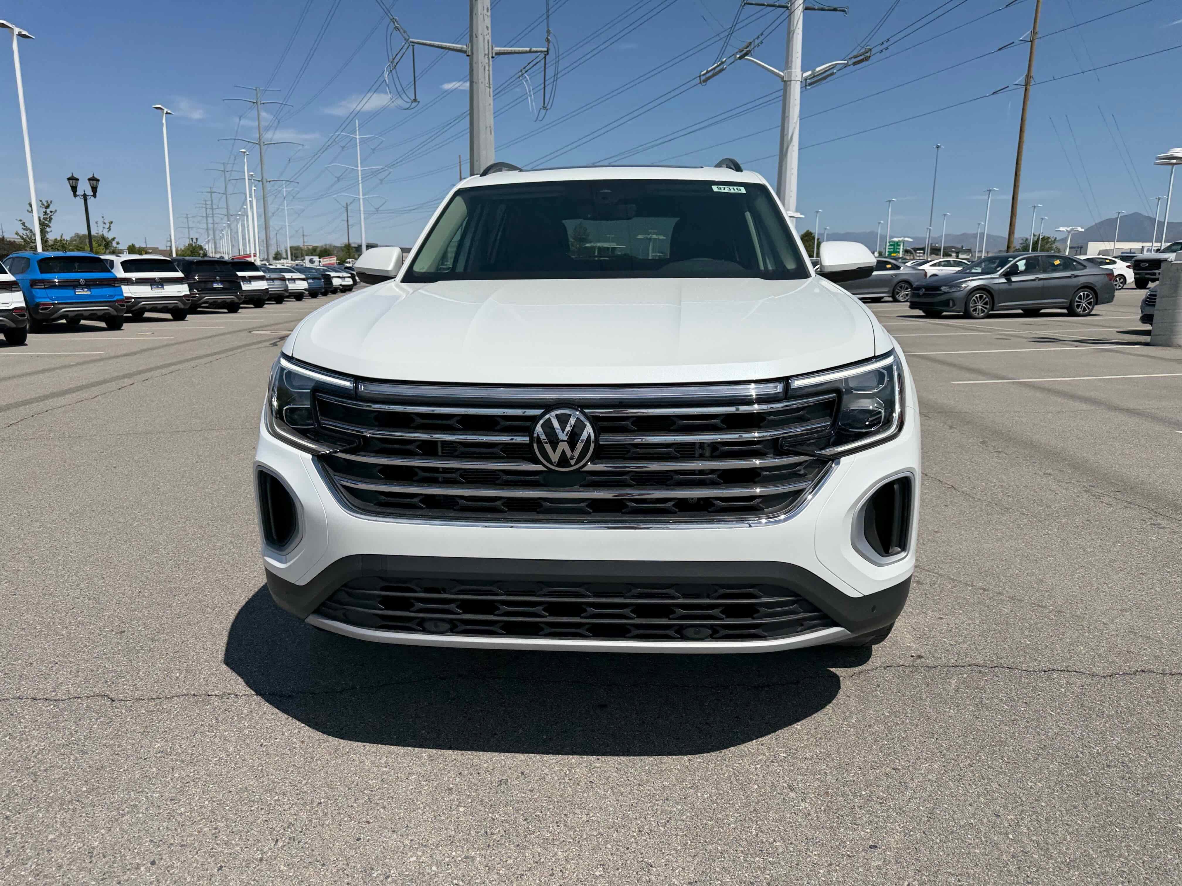 2026 Volkswagen Atlas 2.0T SE w/Technology