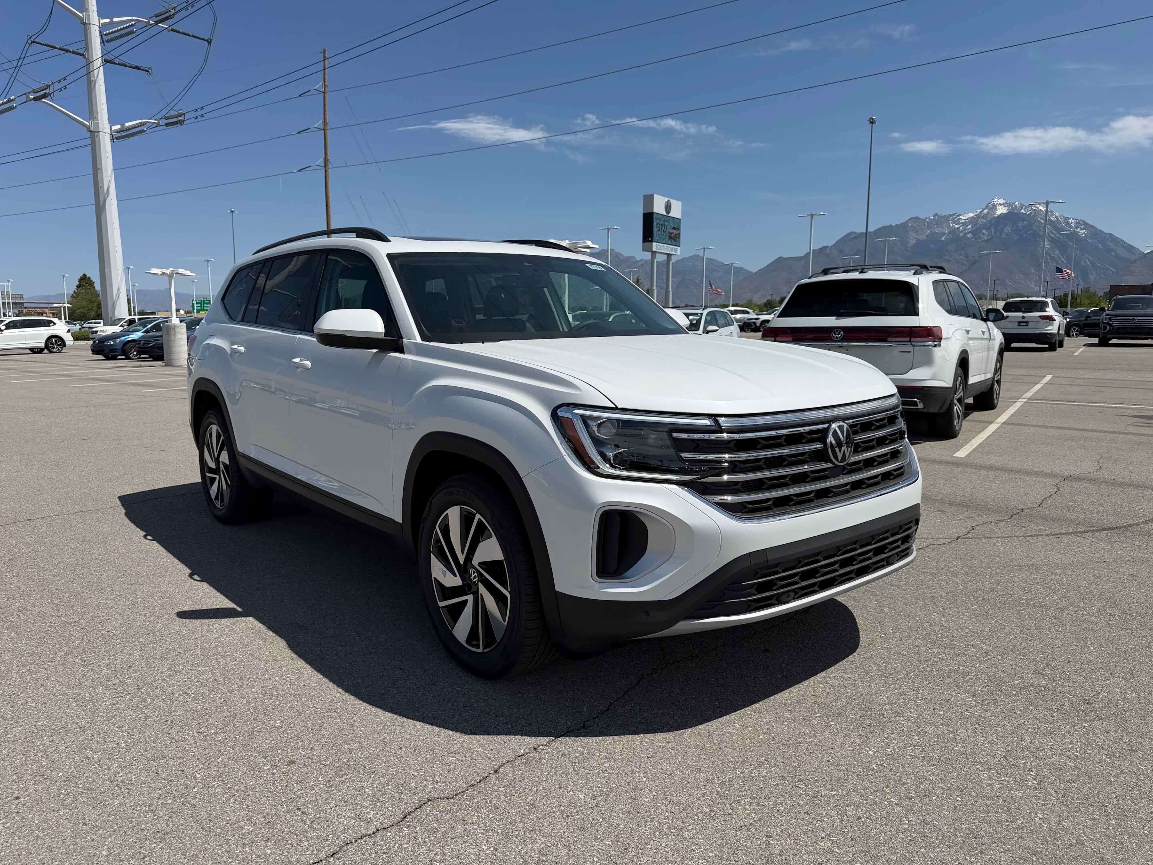 2026 Volkswagen Atlas 2.0T SE w/Technology