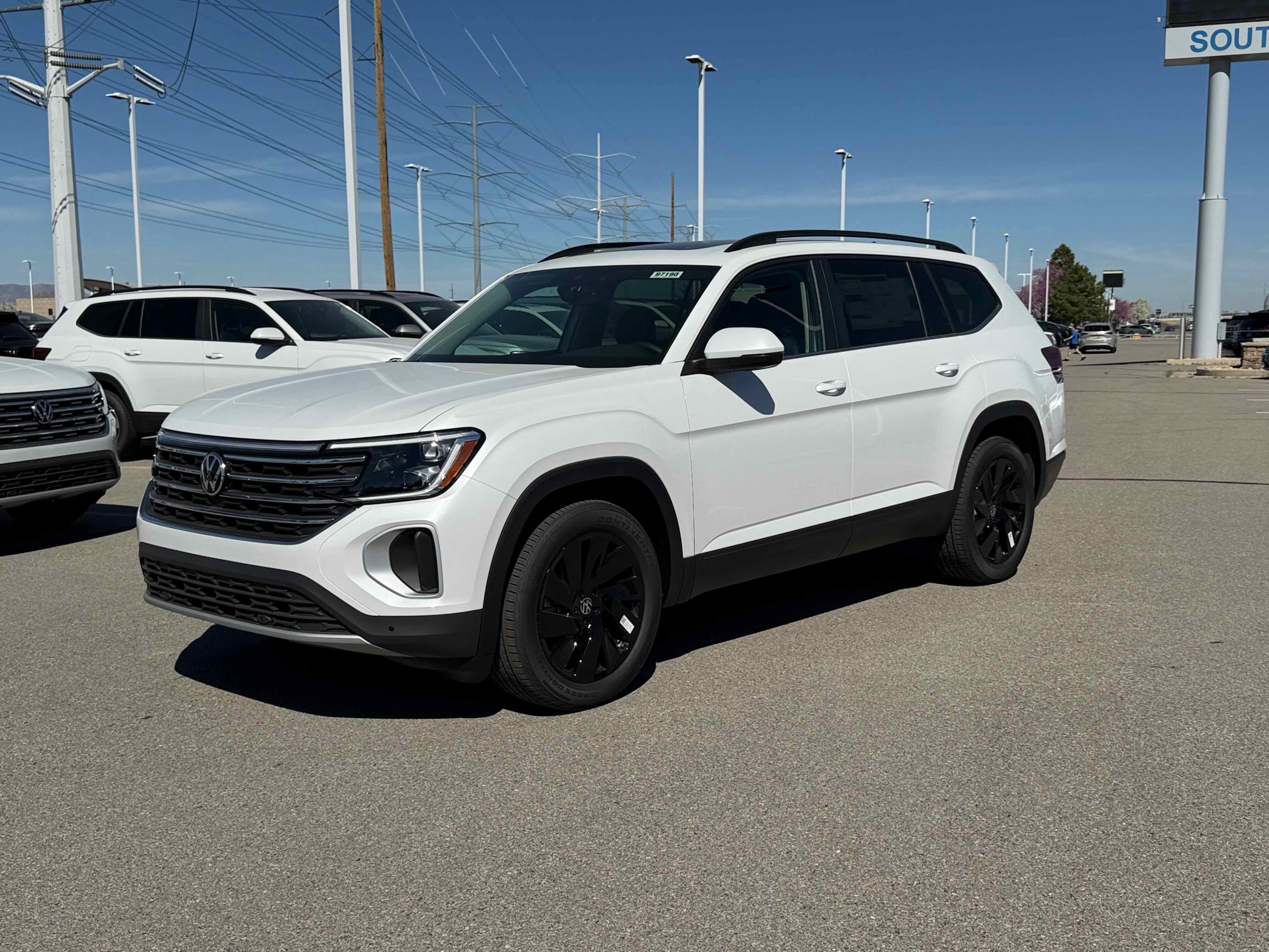 2026 Volkswagen Atlas 2.0T SE w/Technology