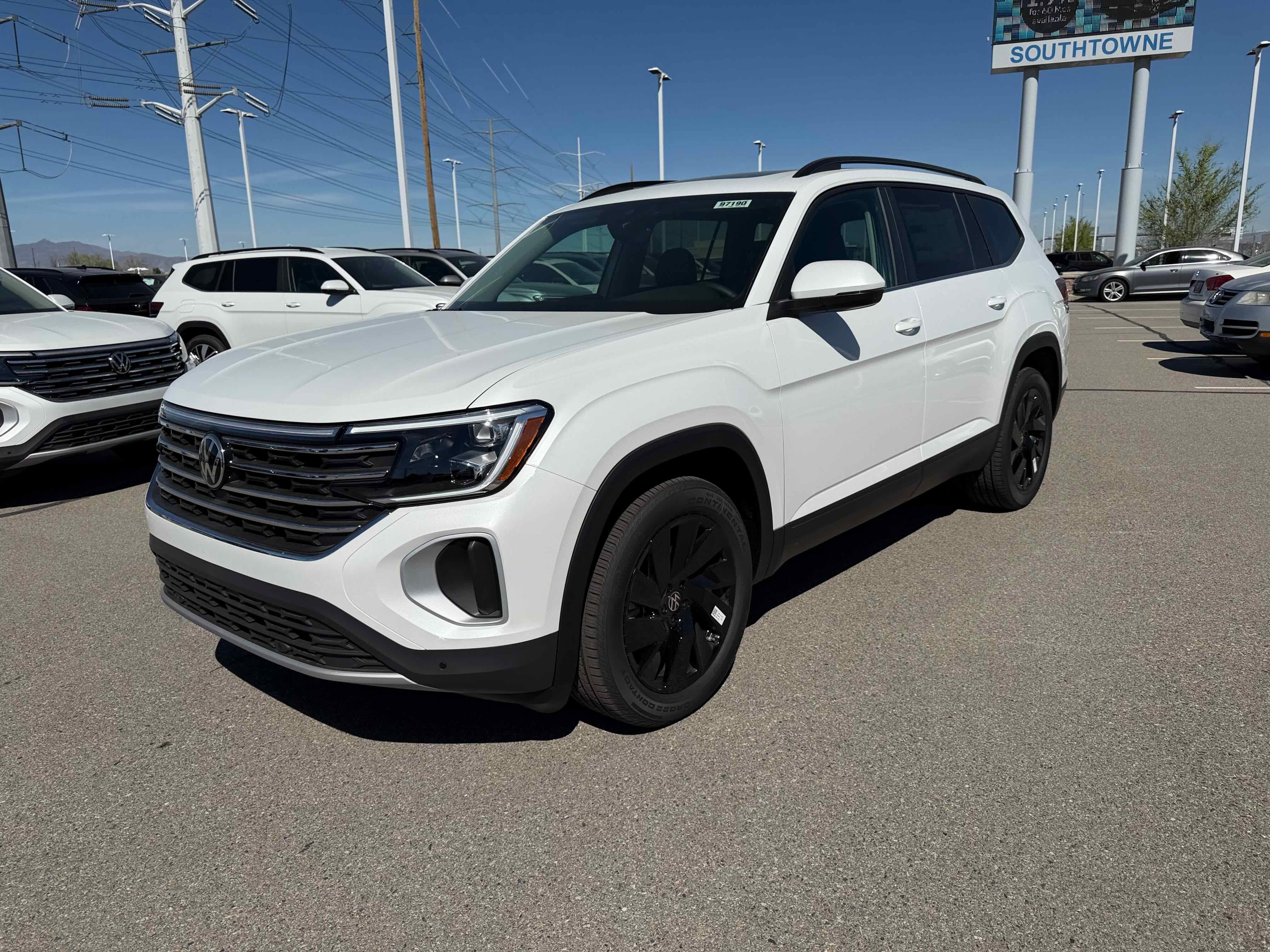 2026 Volkswagen Atlas 2.0T SE w/Technology