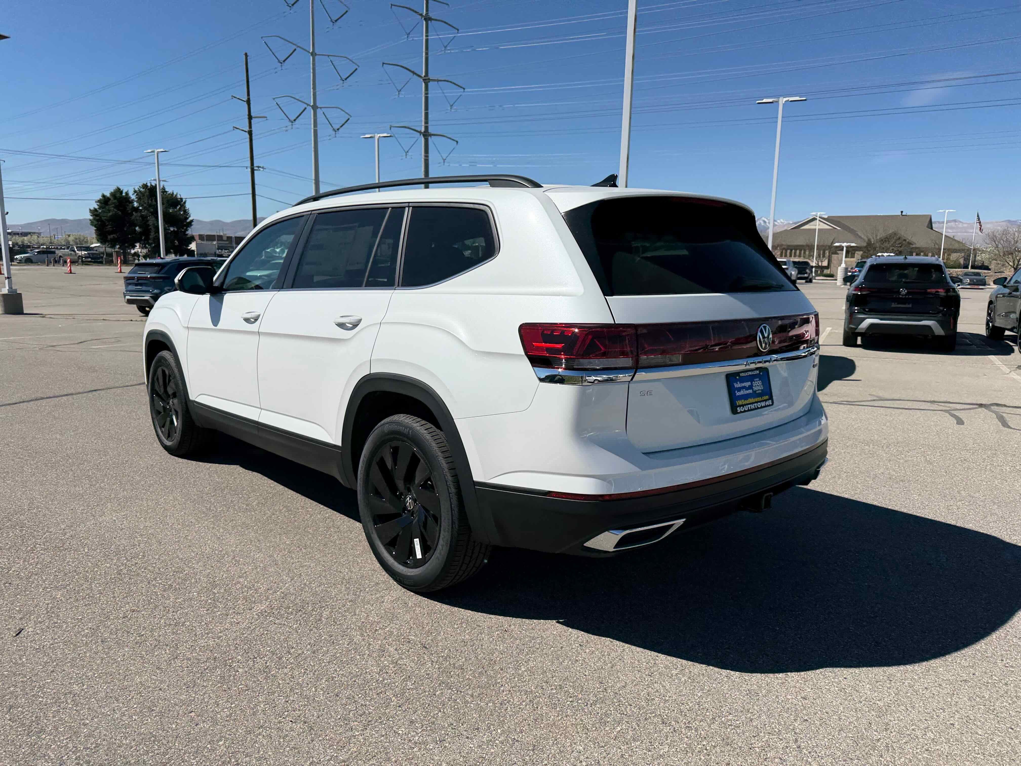 2026 Volkswagen Atlas 2.0T SE w/Technology