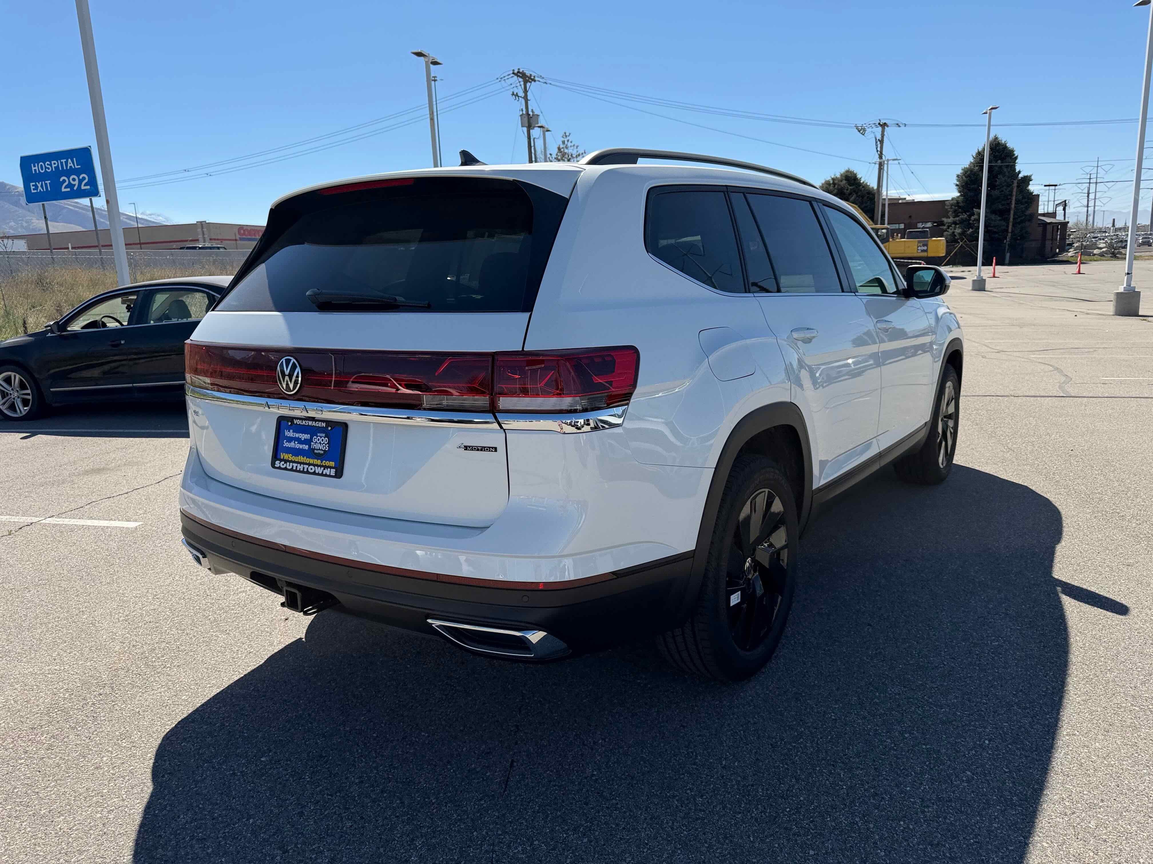 2026 Volkswagen Atlas 2.0T SE w/Technology