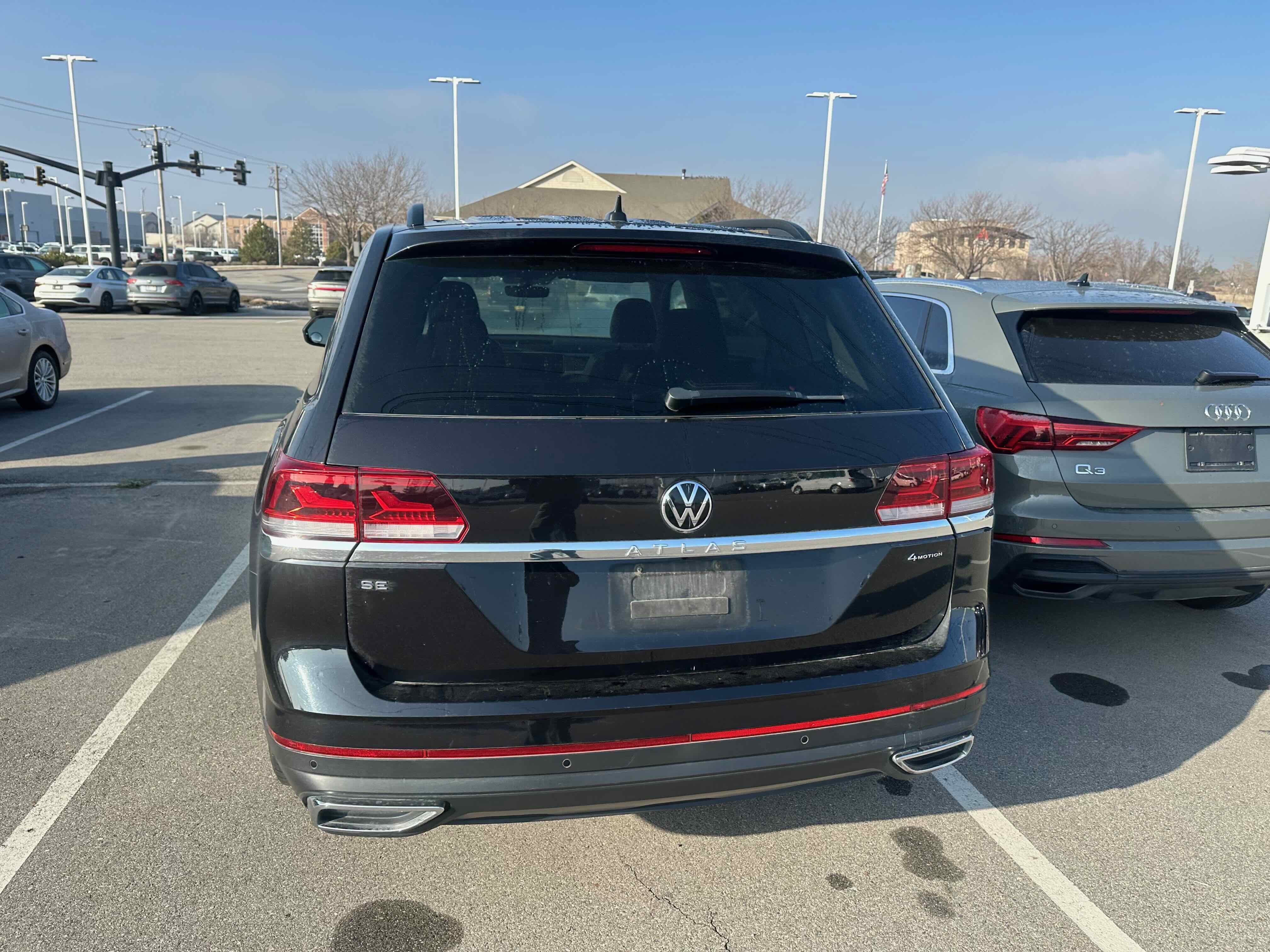 2023 Volkswagen Atlas 2.0T SE w/Technology