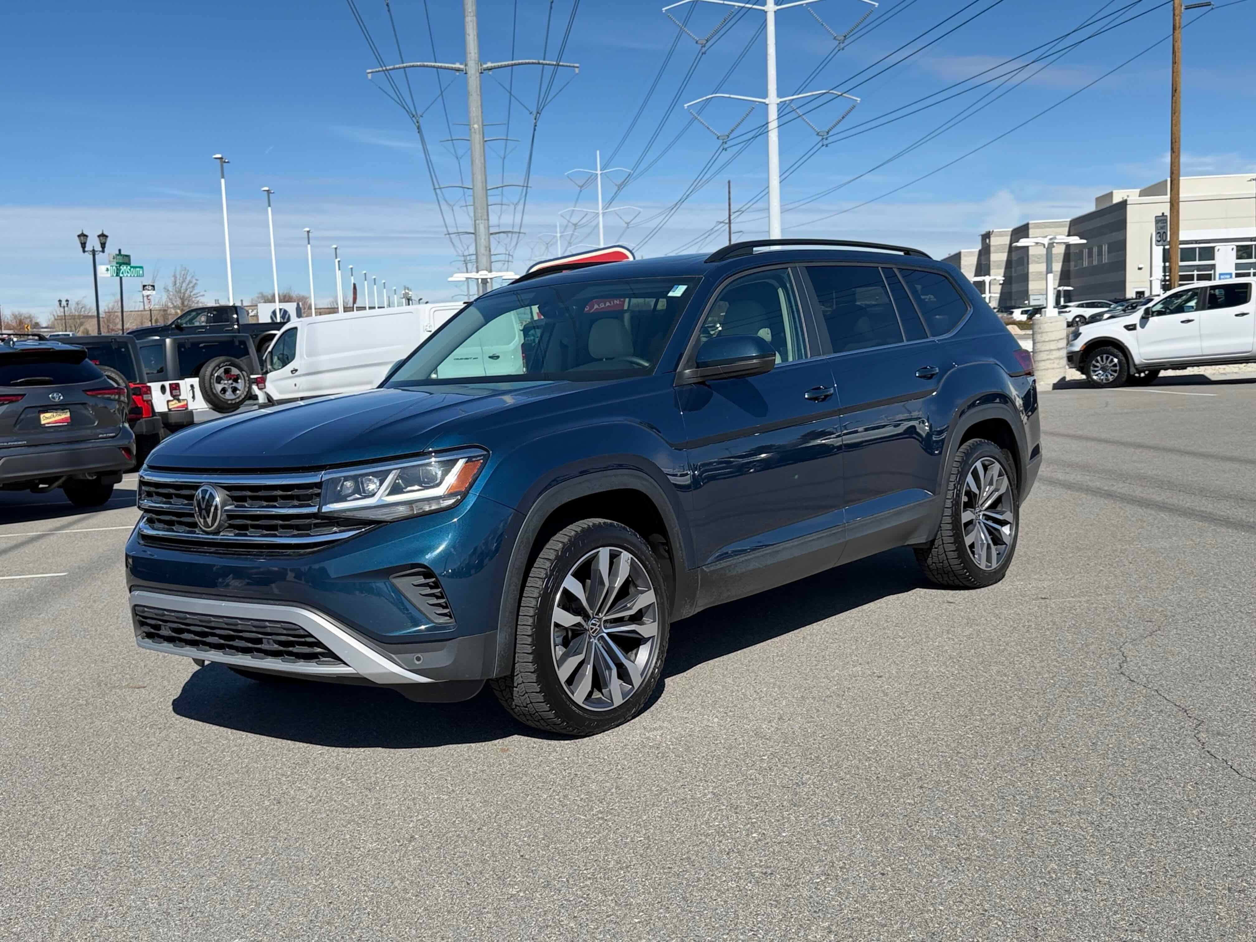 2022 Volkswagen Atlas SE w/Tech