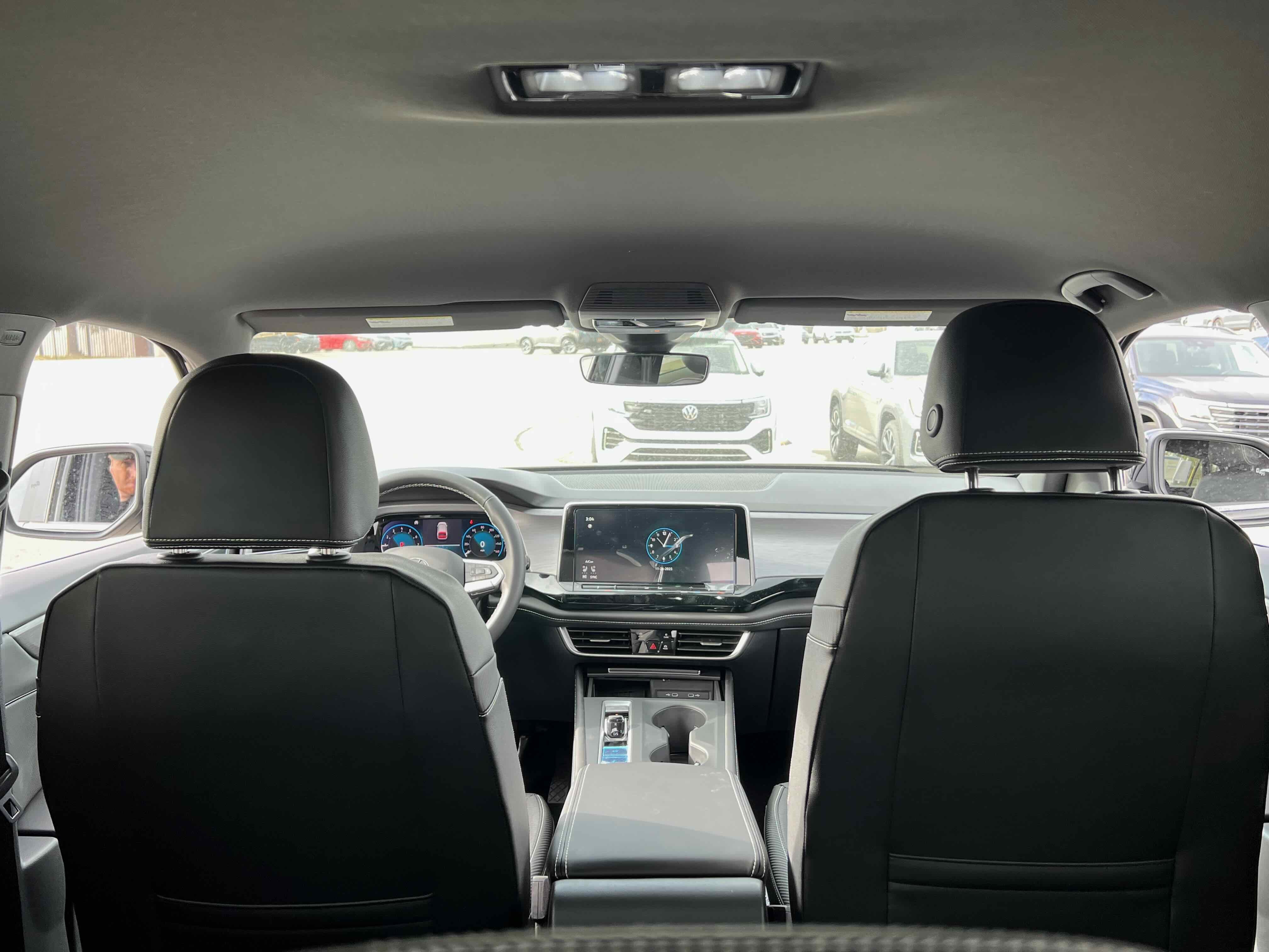 2026 Volkswagen Atlas Cross Sport 2.0T SE