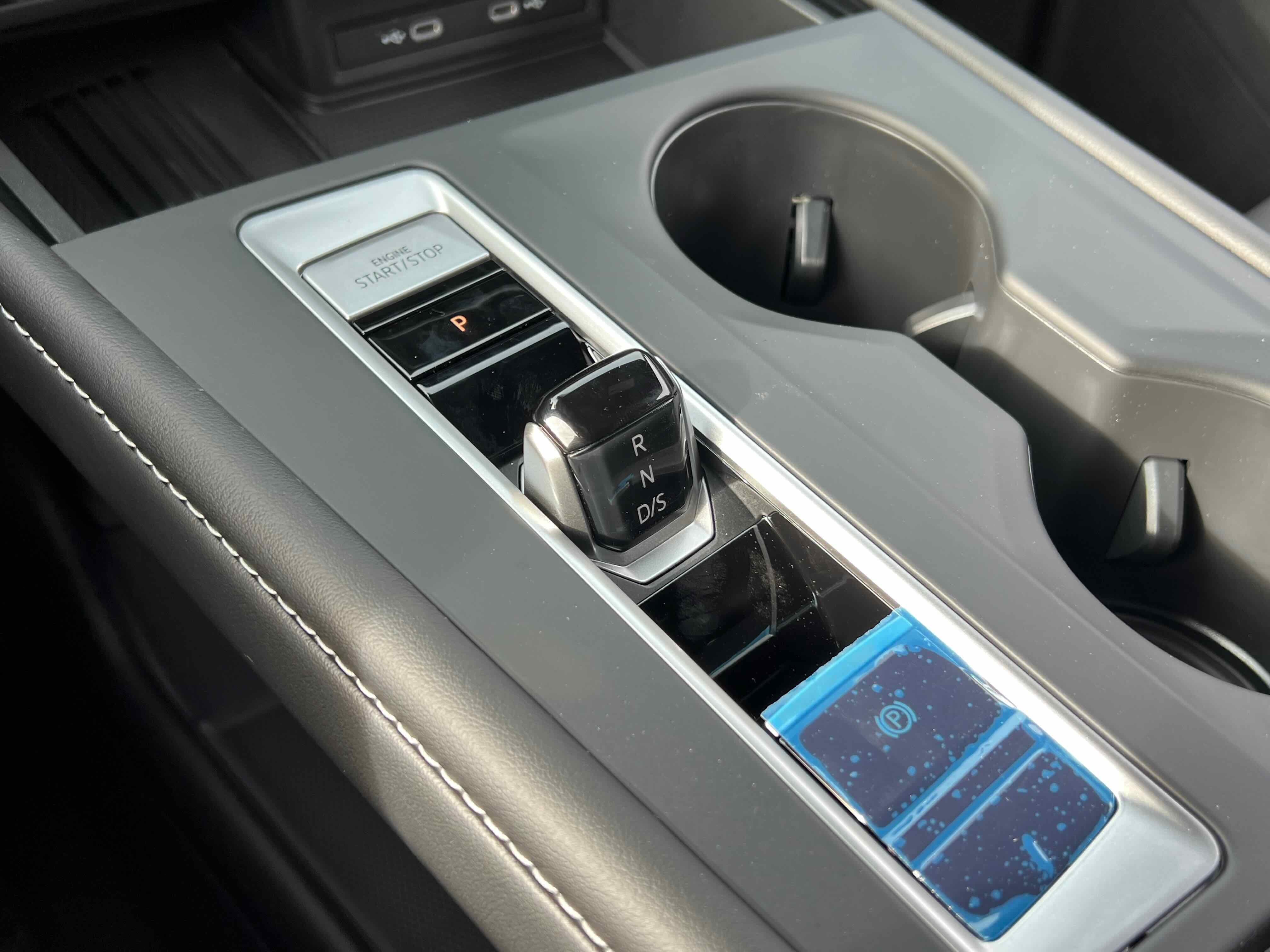 2026 Volkswagen Atlas Cross Sport 2.0T SE