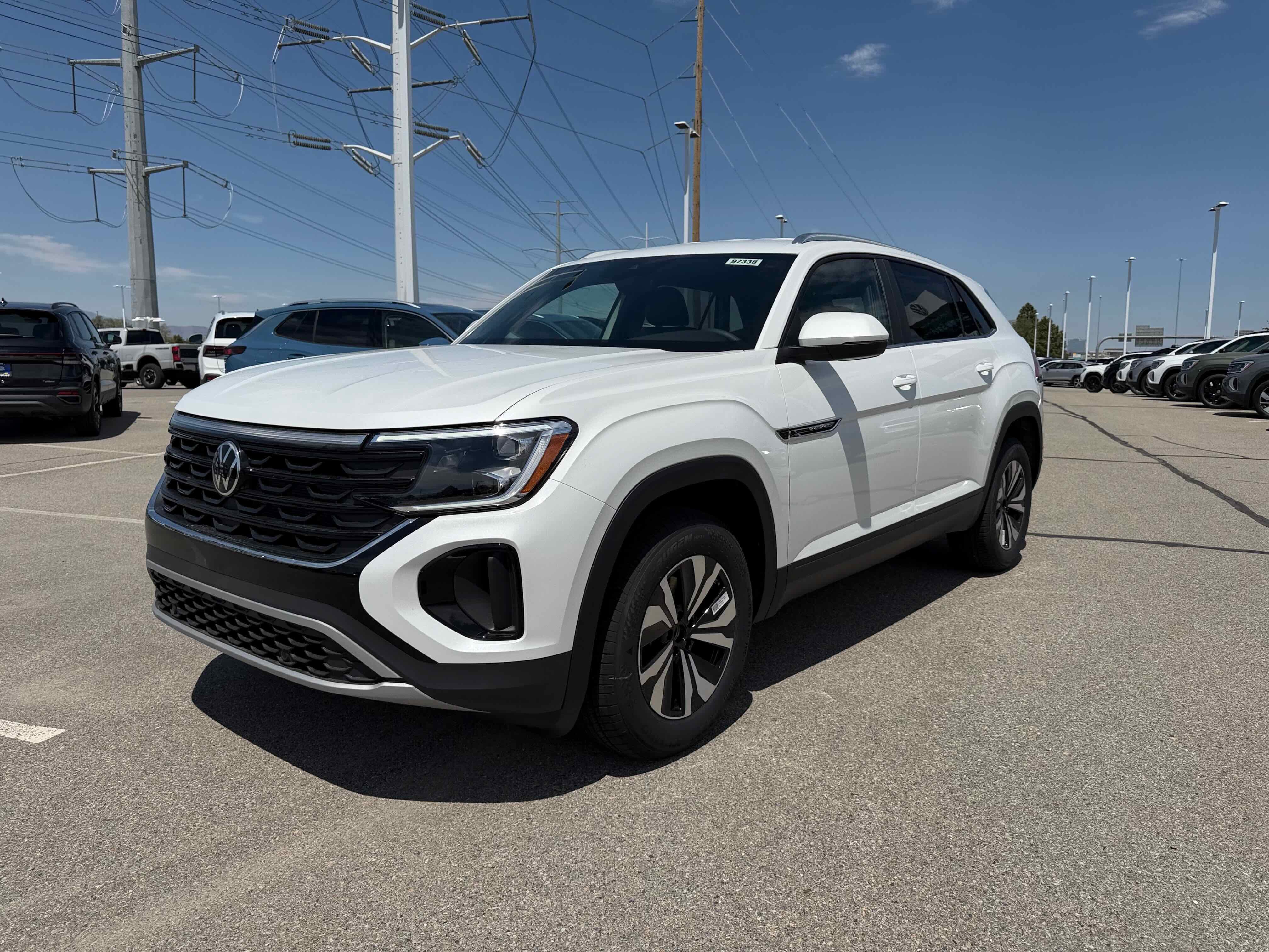 2026 Volkswagen Atlas Cross Sport 2.0T SE