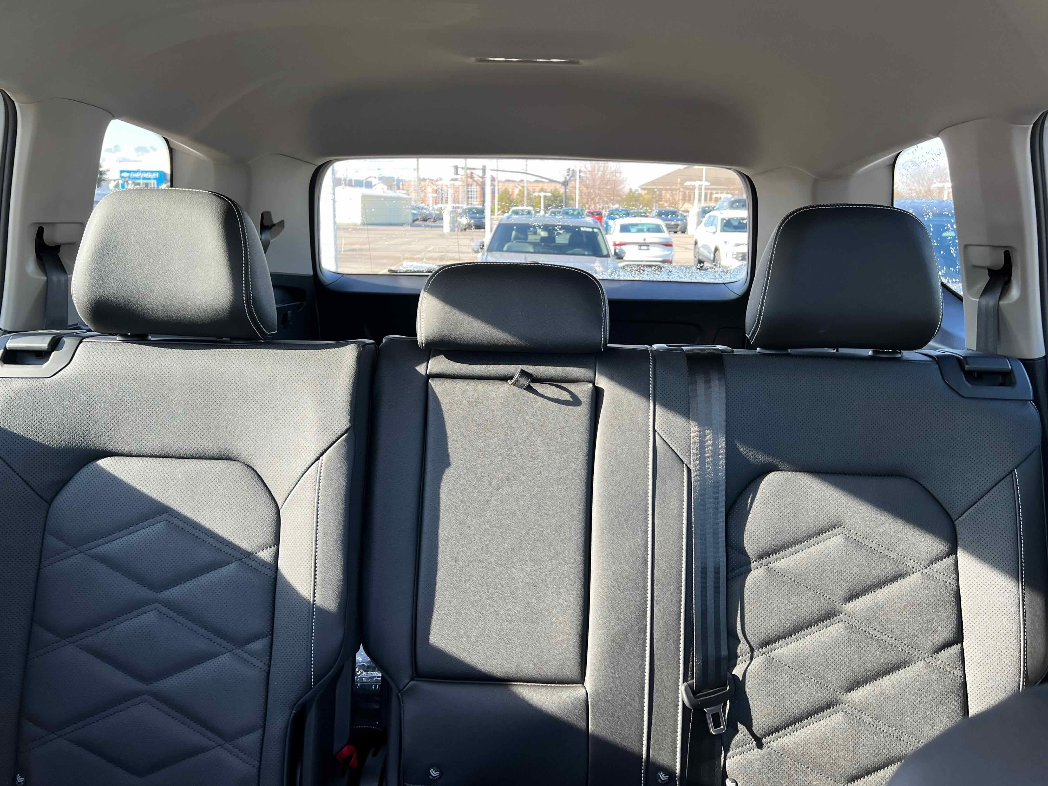 2026 Volkswagen Atlas 2.0T SE