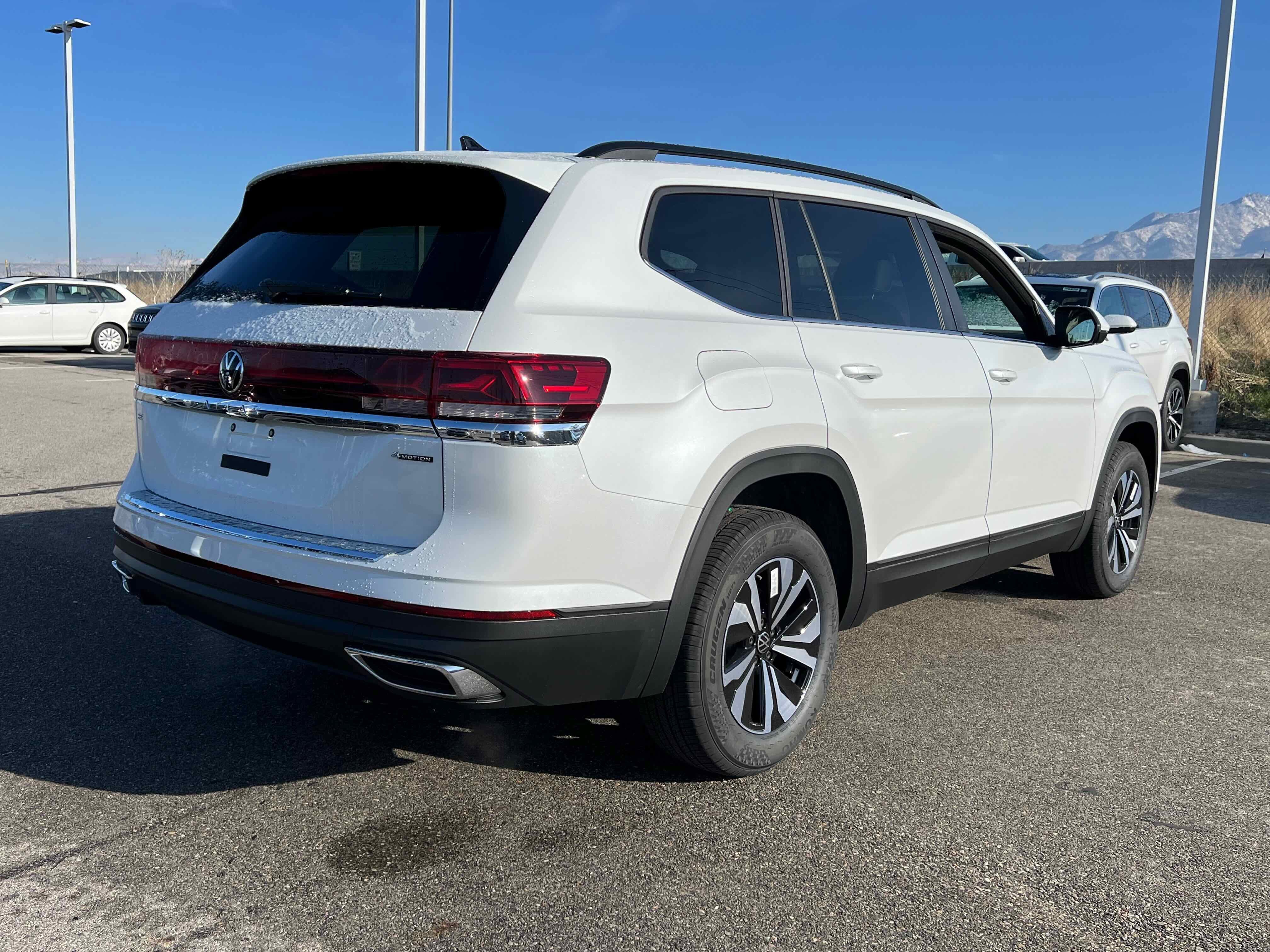 2026 Volkswagen Atlas 2.0T SE