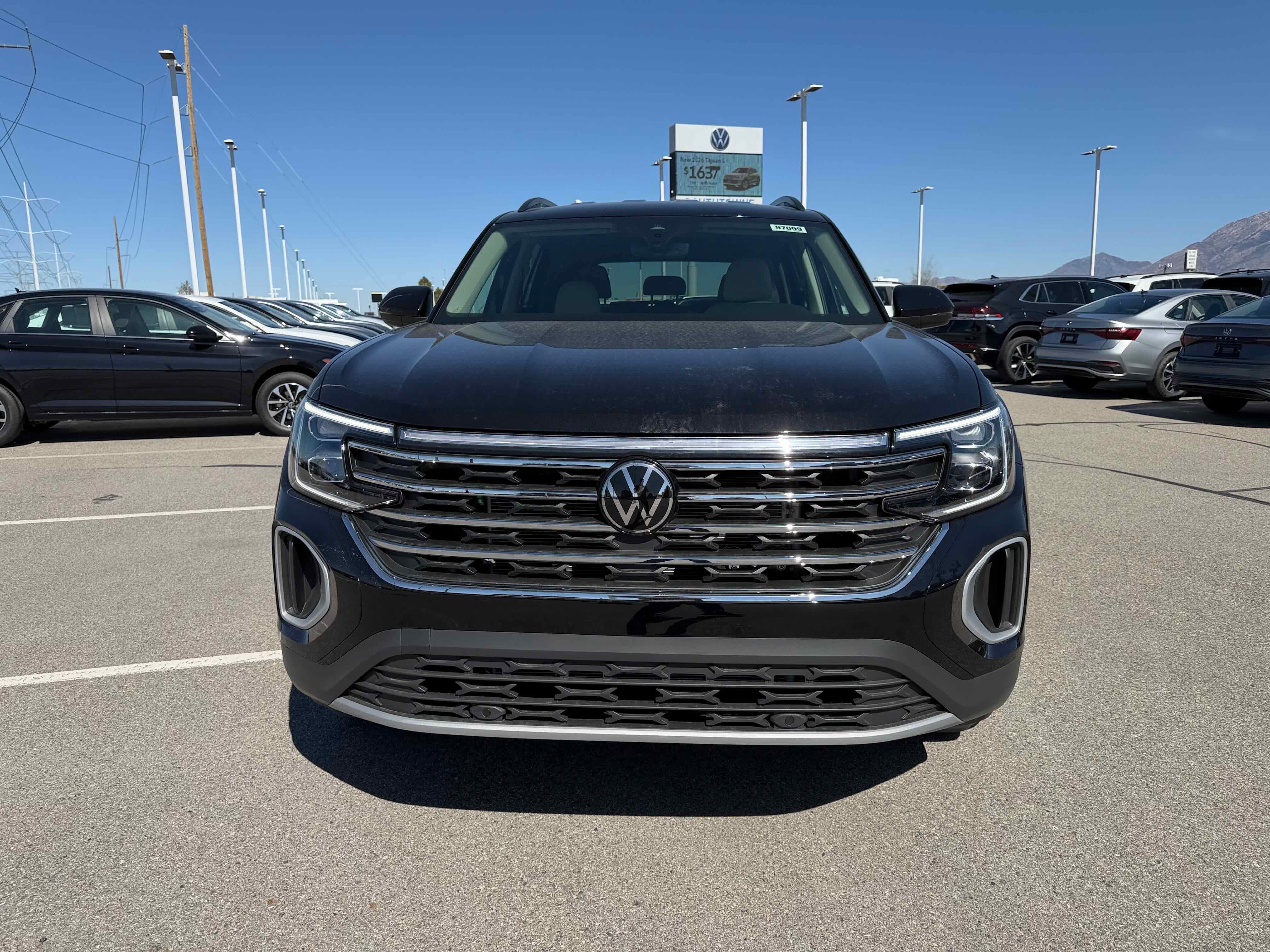 2026 Volkswagen Atlas 2.0T SE