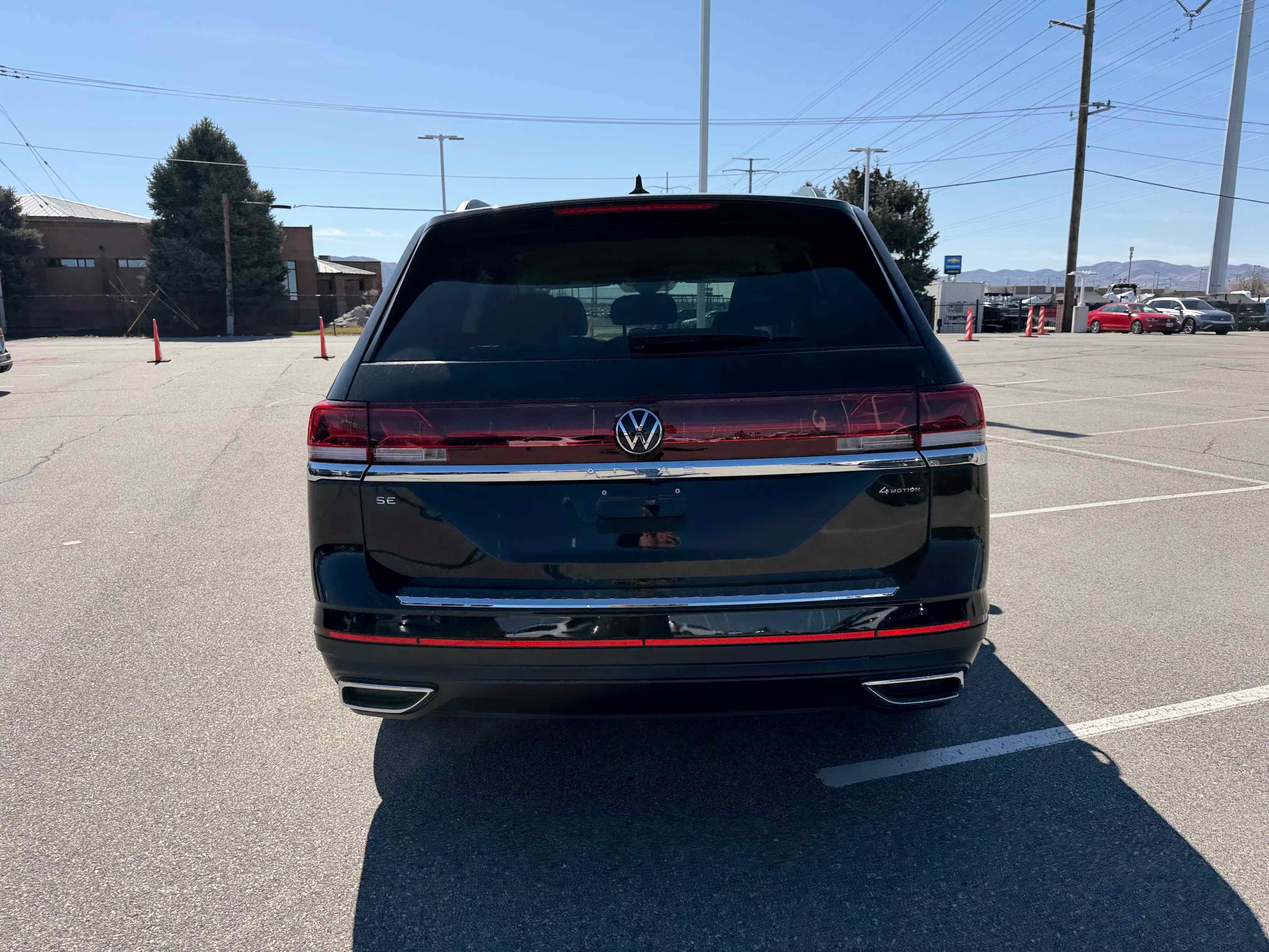 2026 Volkswagen Atlas 2.0T SE