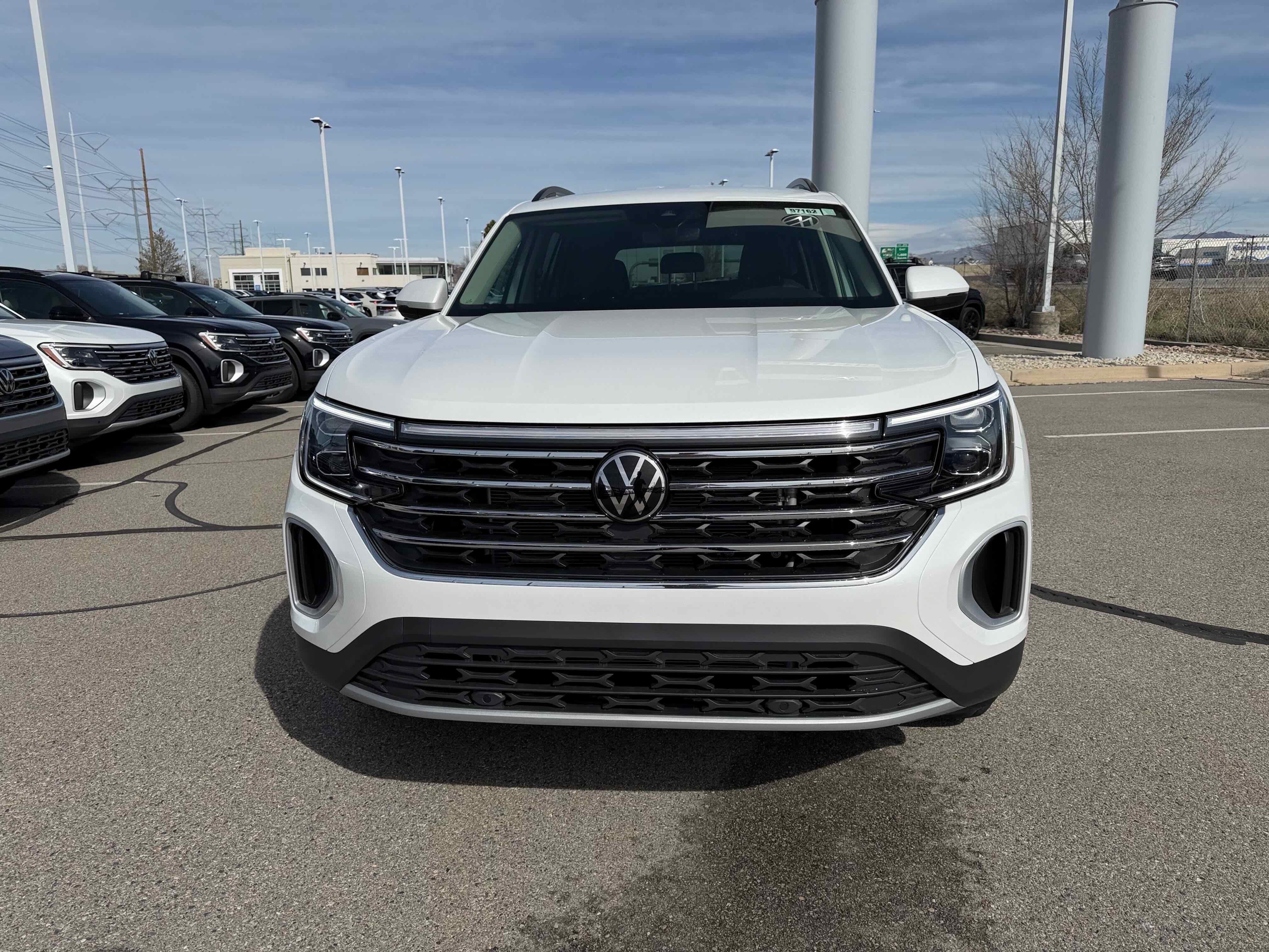 2026 Volkswagen Atlas 2.0T SE