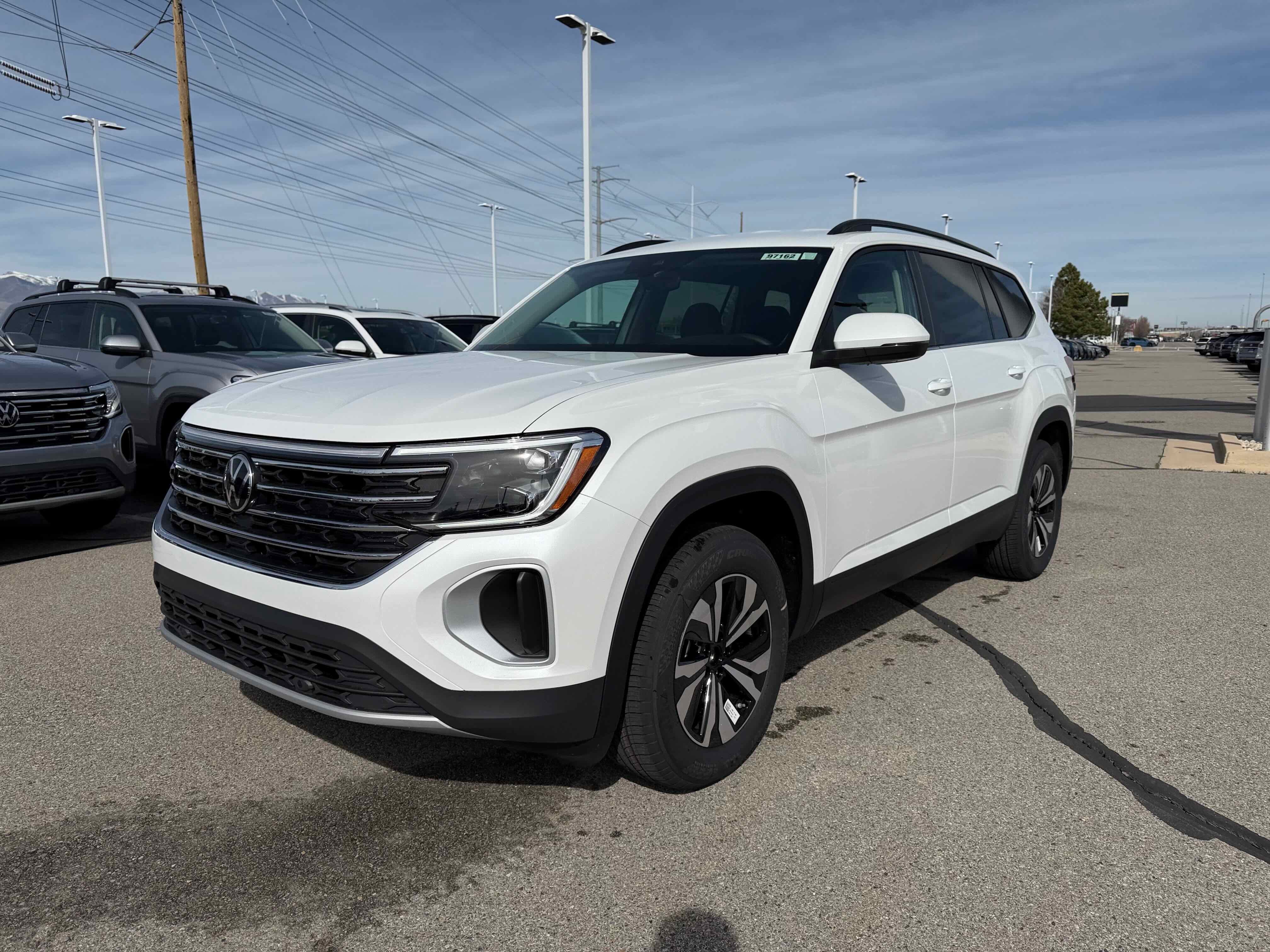 2026 Volkswagen Atlas 2.0T SE