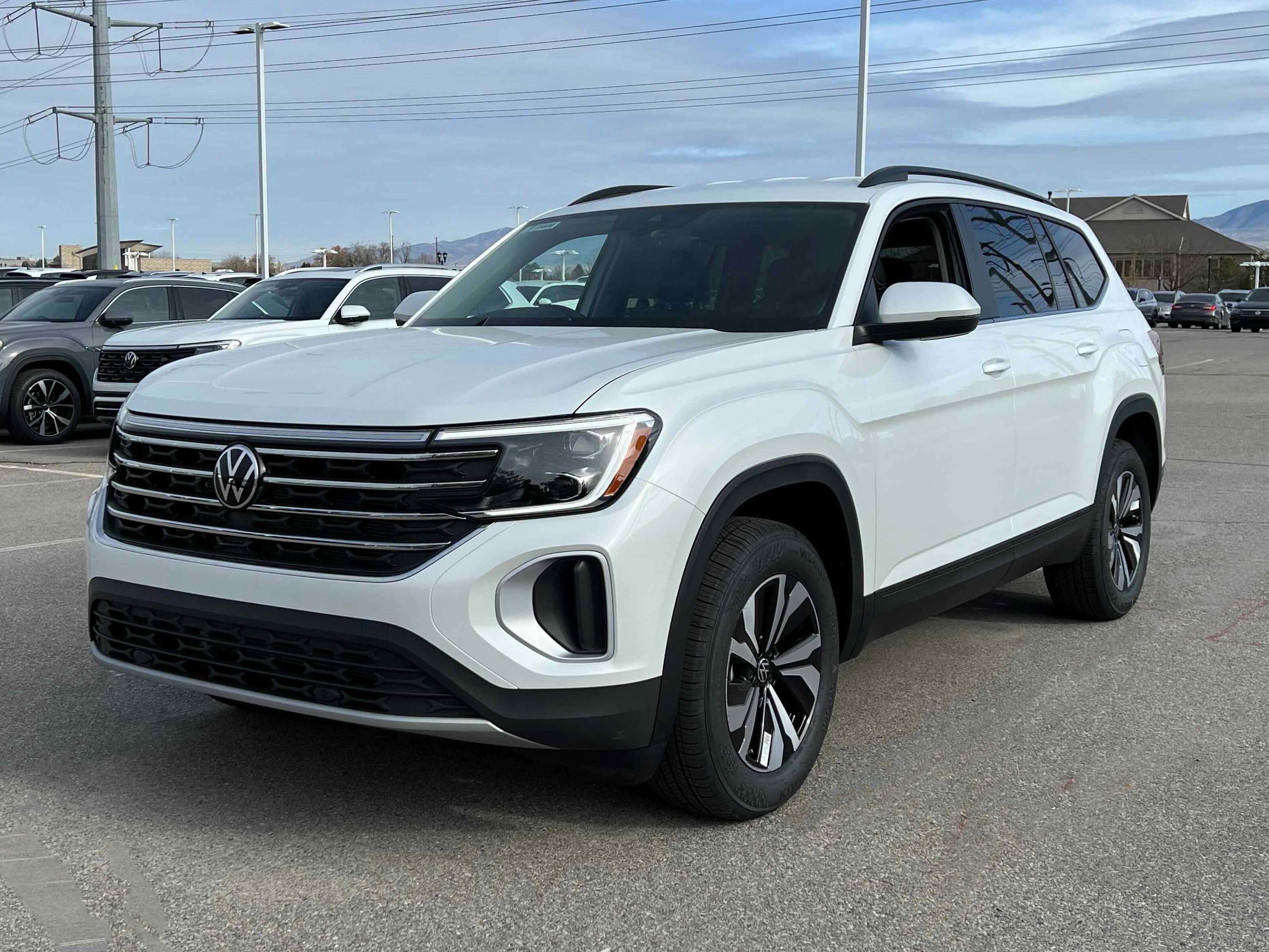 2026 Volkswagen Atlas 2.0T SE