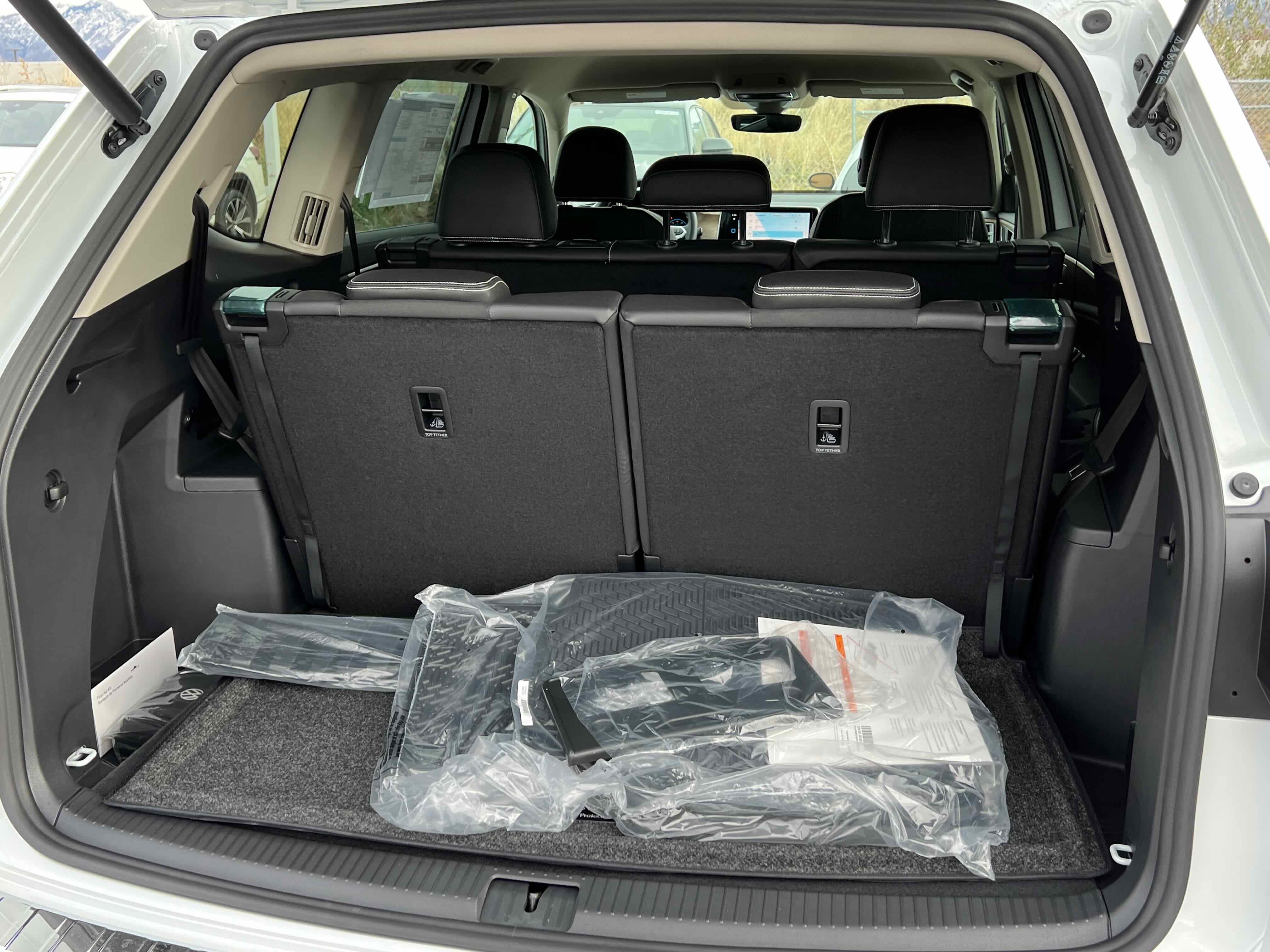 2026 Volkswagen Atlas 2.0T SE