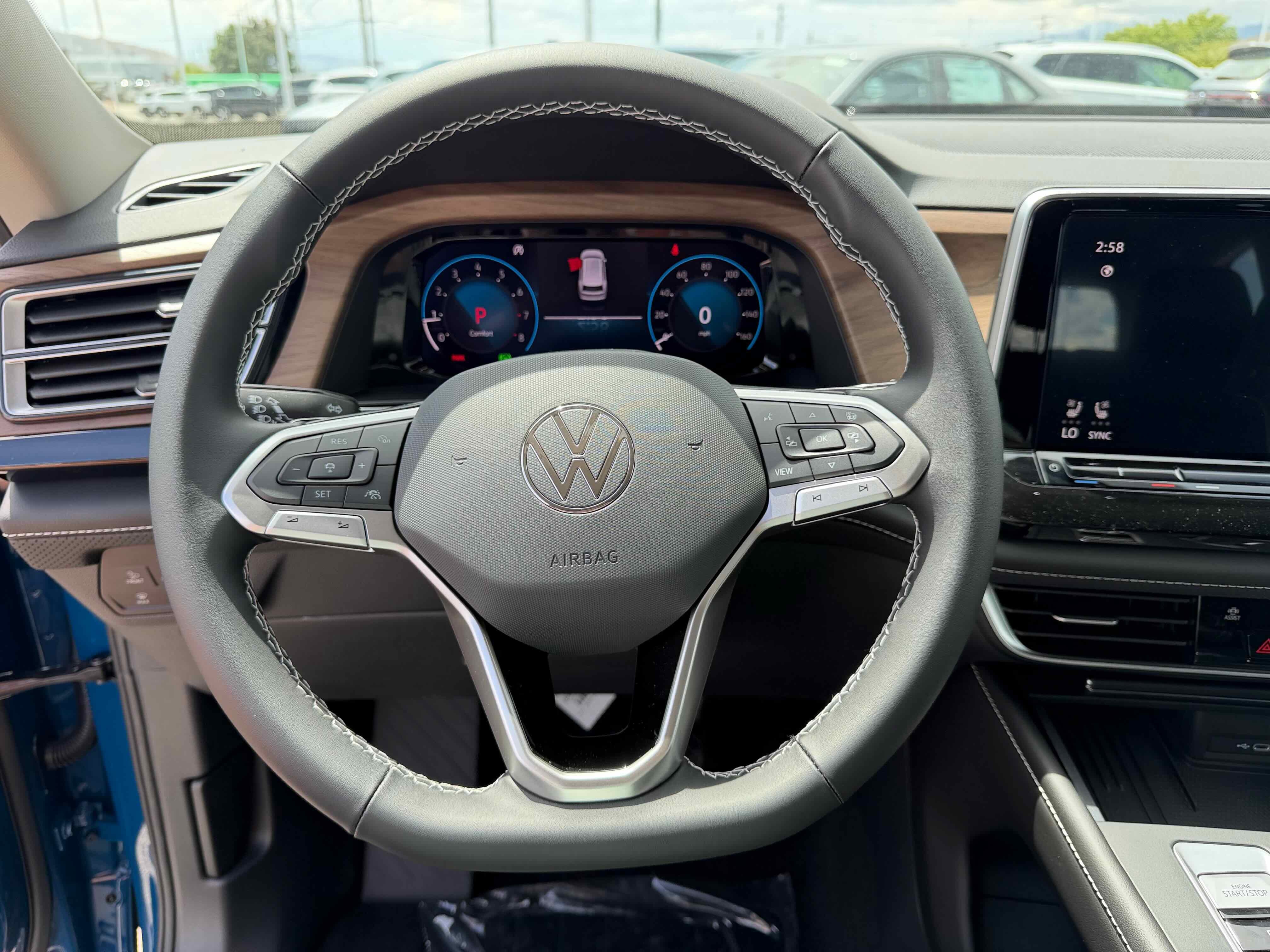 2026 Volkswagen Atlas 2.0T SE