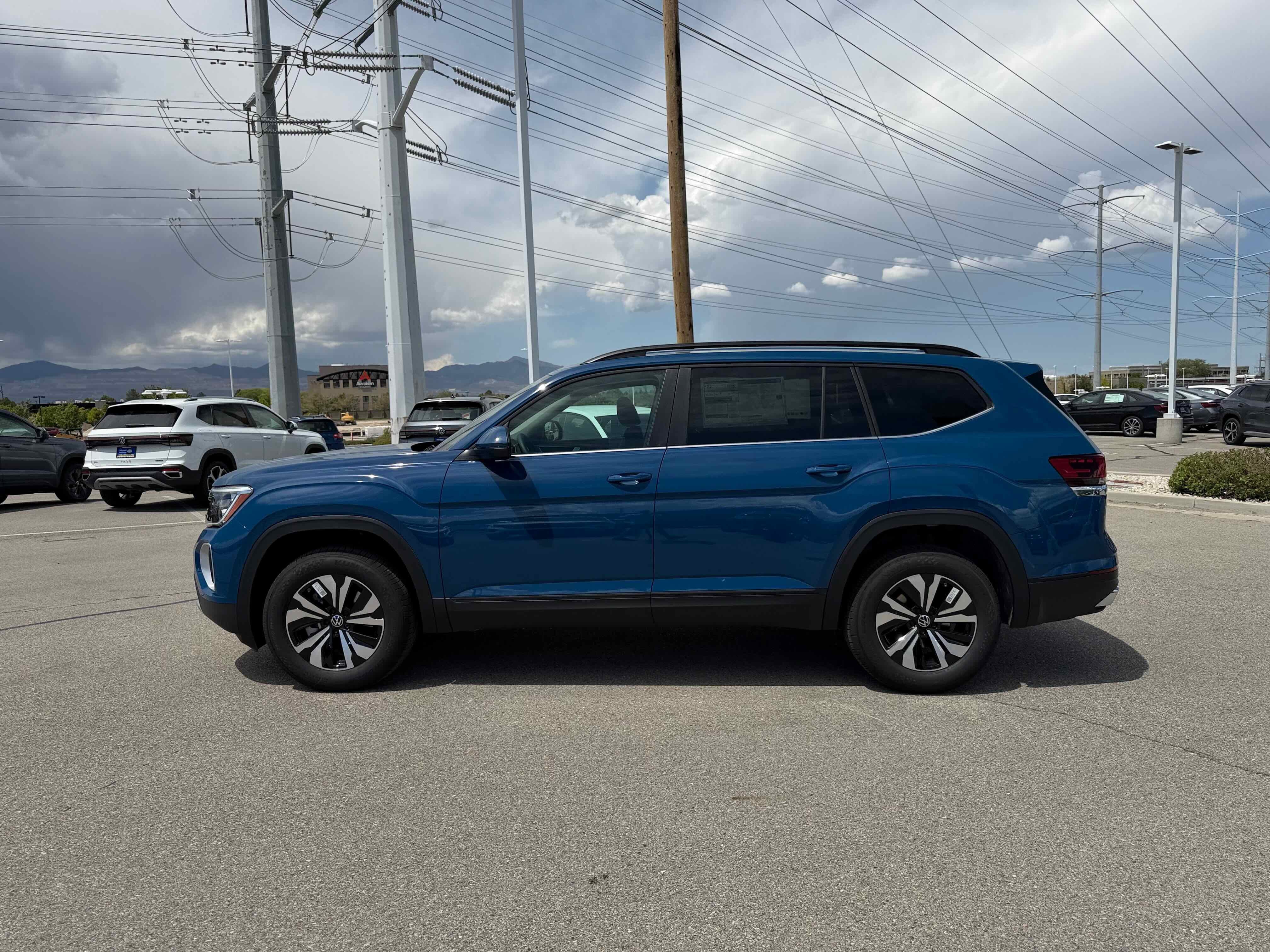 2026 Volkswagen Atlas 2.0T SE