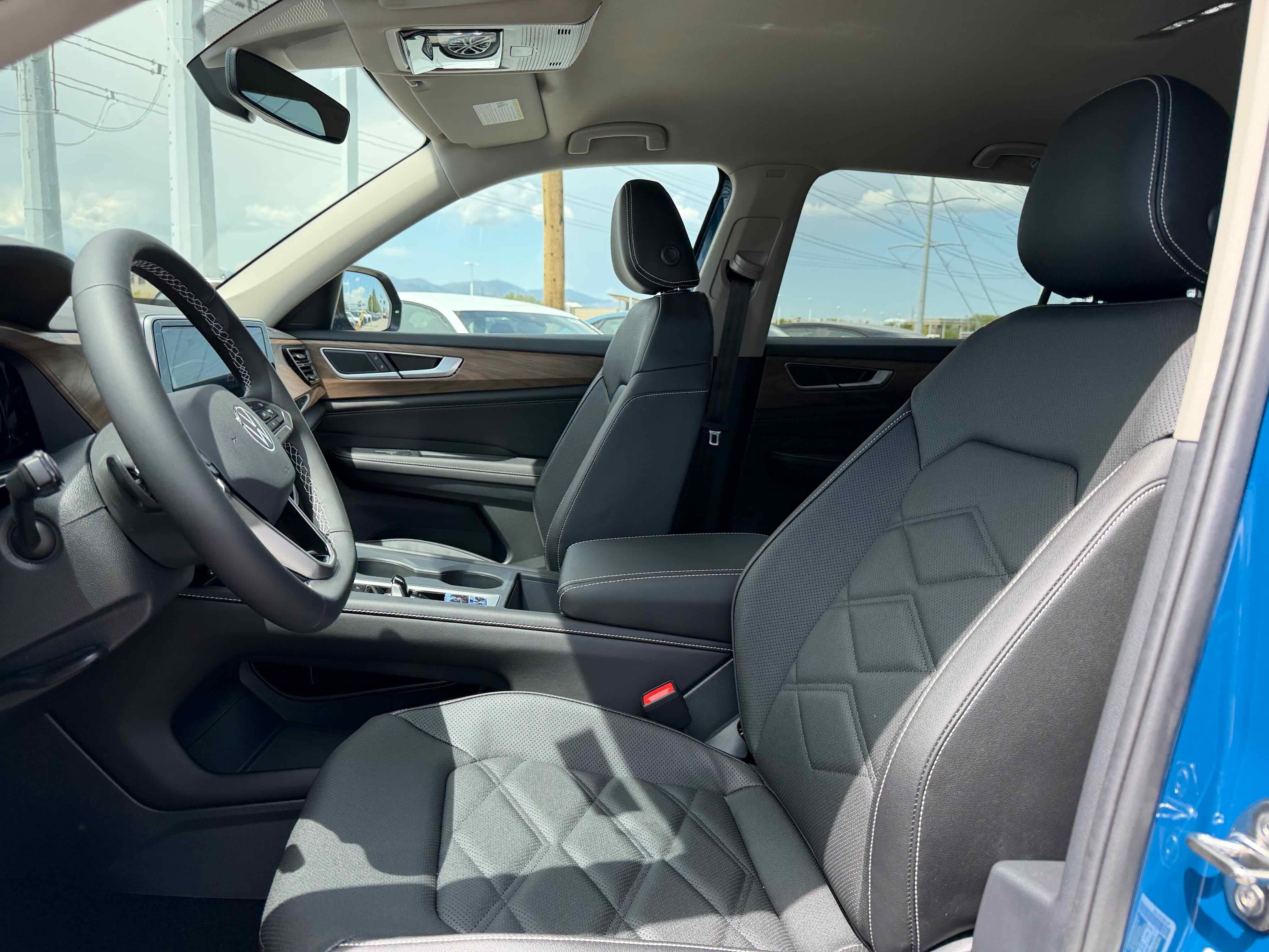 2026 Volkswagen Atlas 2.0T SE