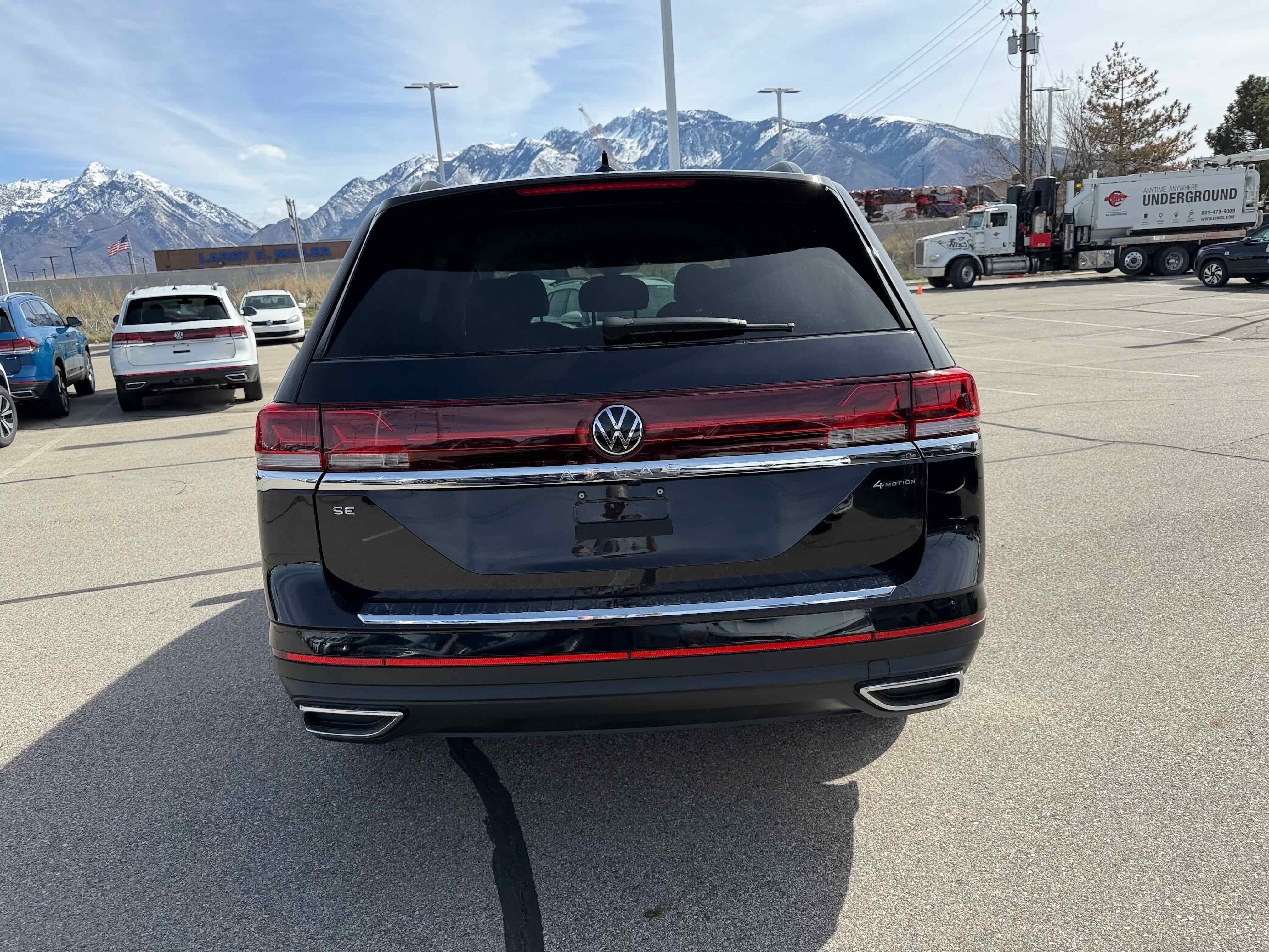 2026 Volkswagen Atlas 2.0T SE
