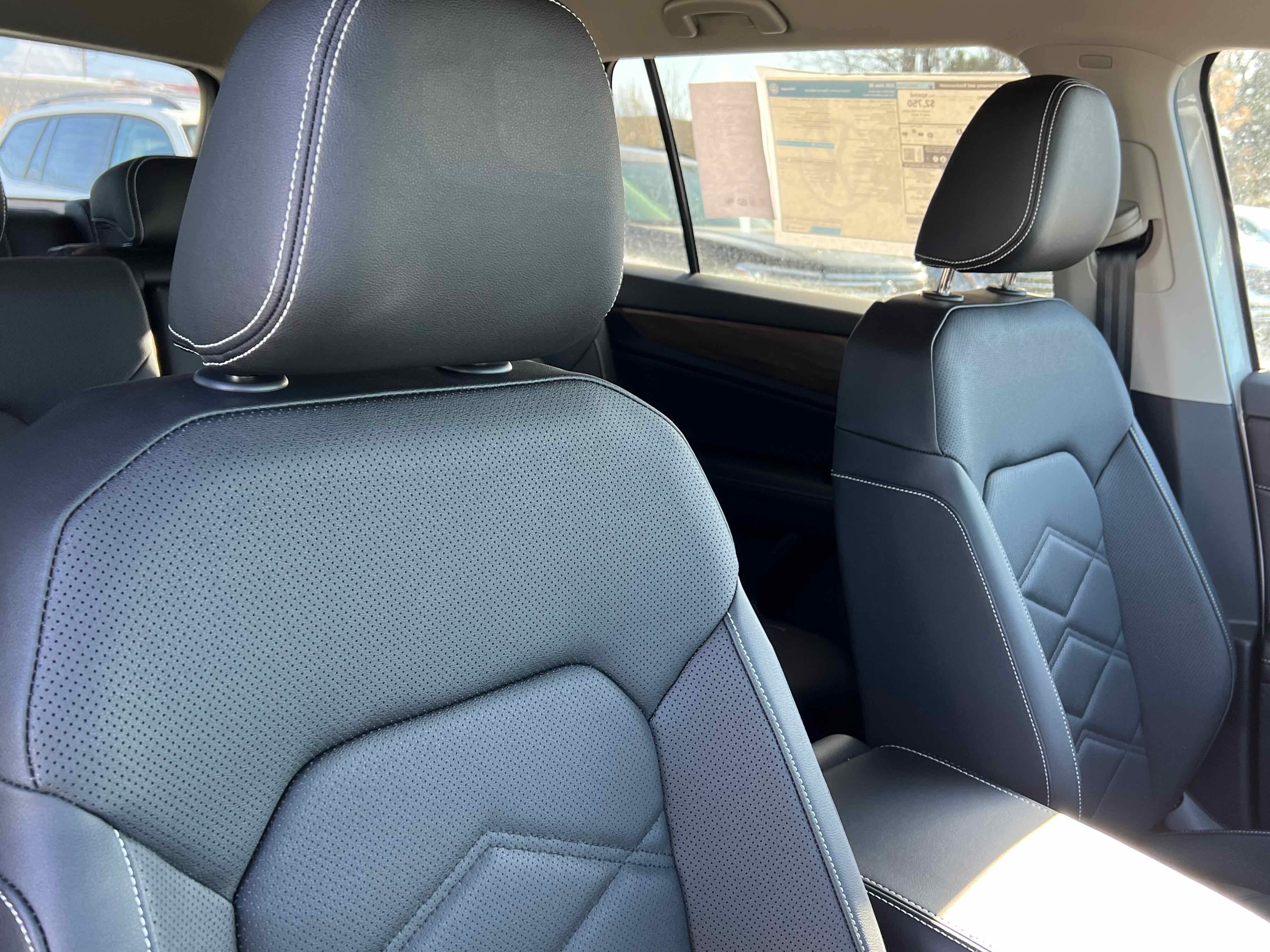 2026 Volkswagen Atlas 2.0T SE