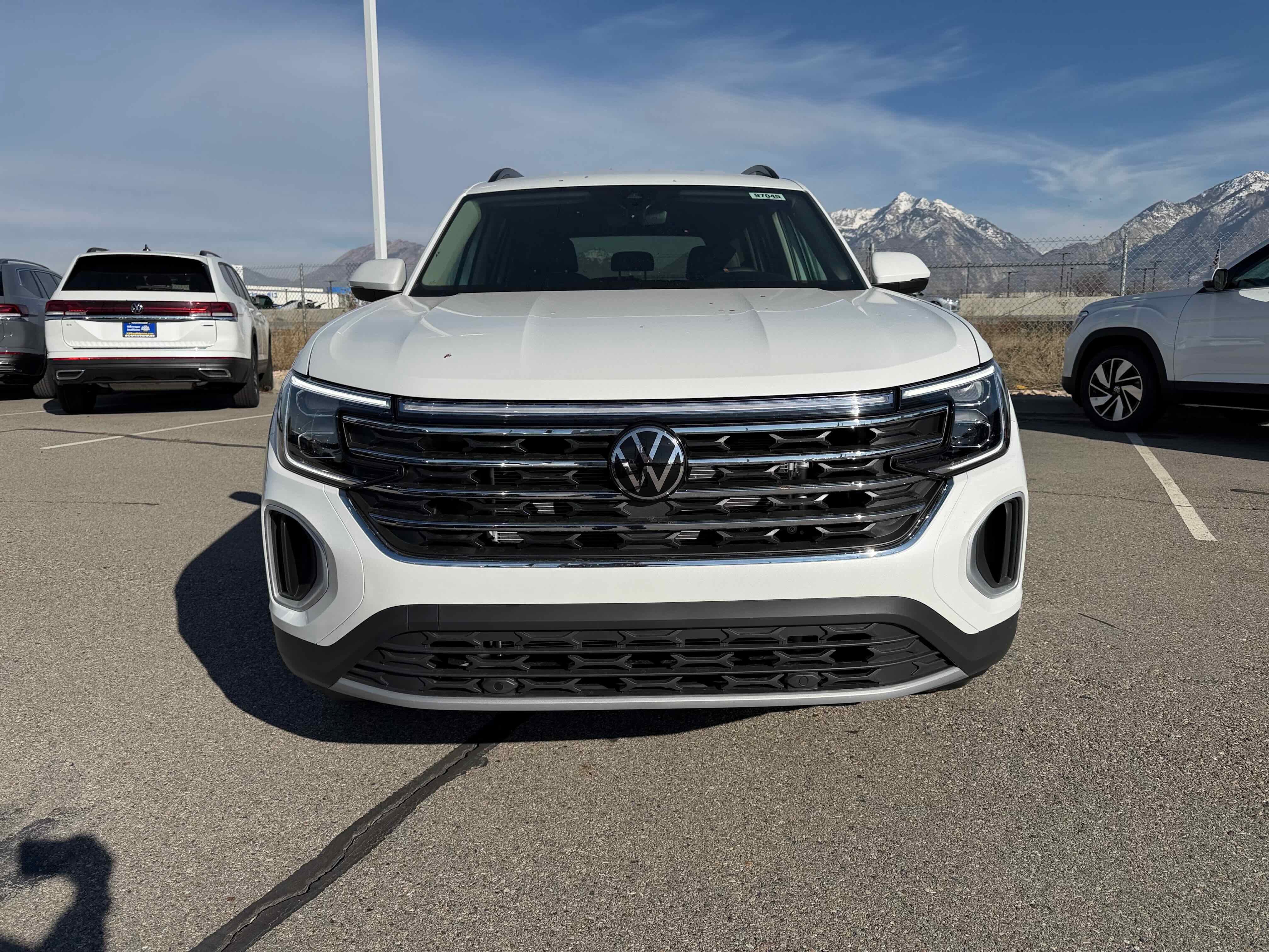 2026 Volkswagen Atlas 2.0T SE