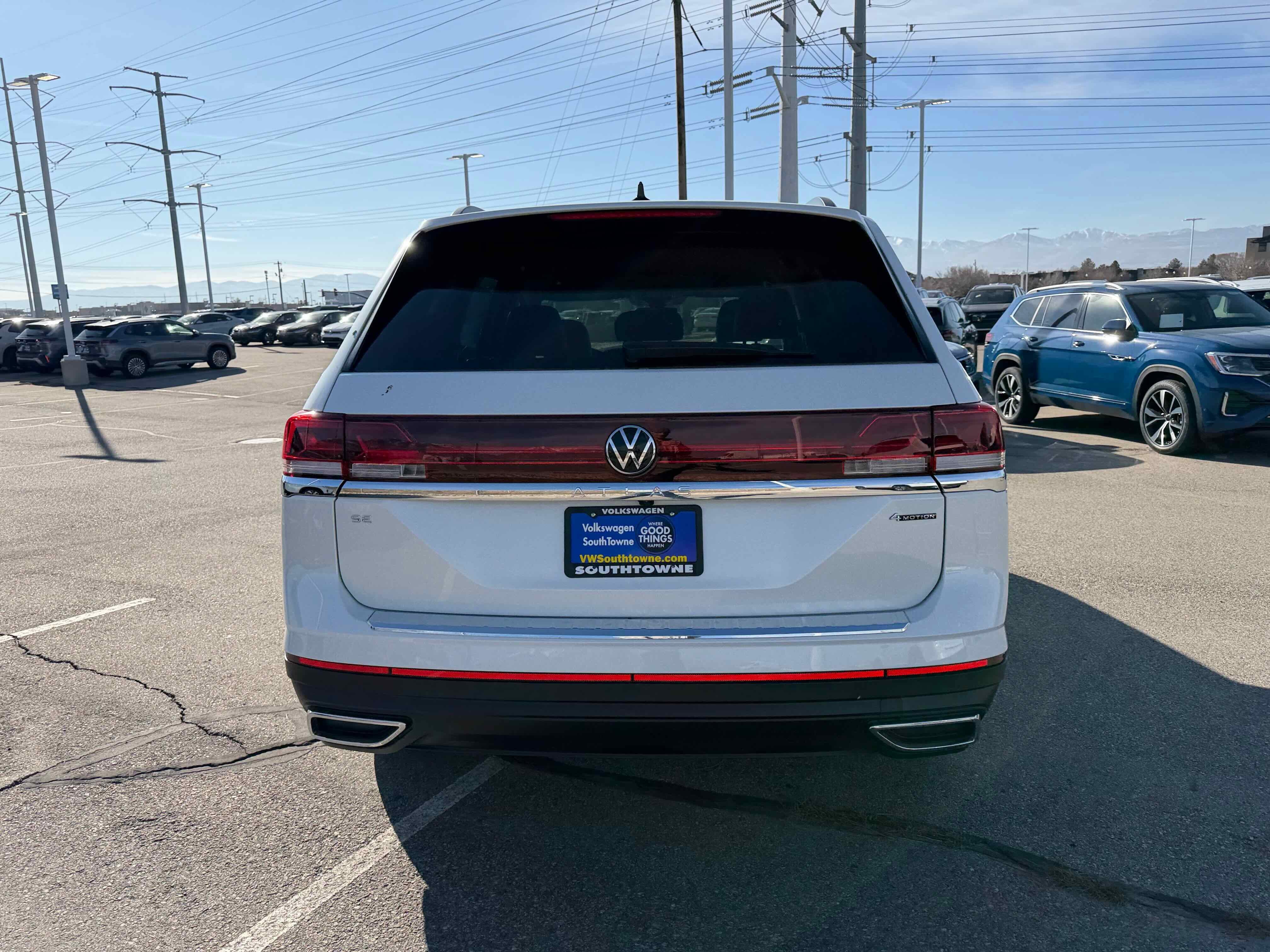 2026 Volkswagen Atlas 2.0T SE