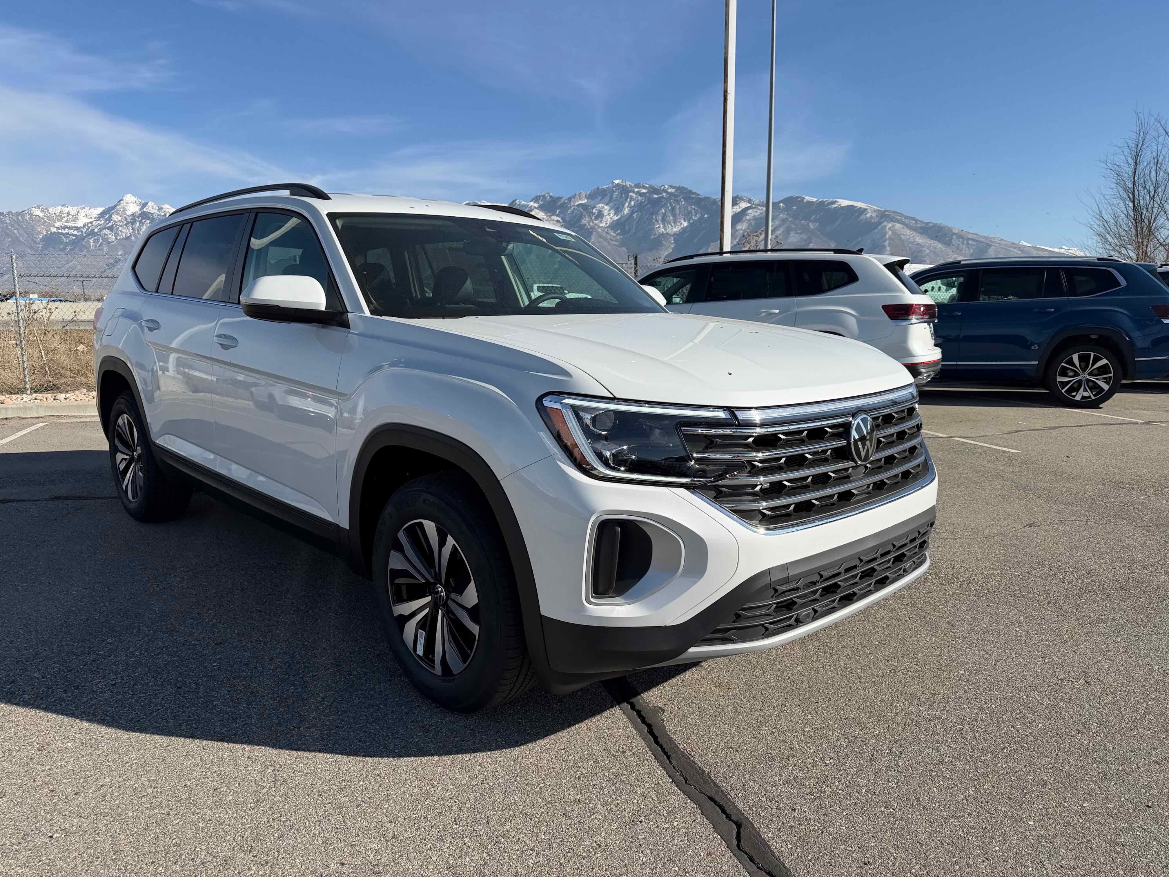 2026 Volkswagen Atlas 2.0T SE