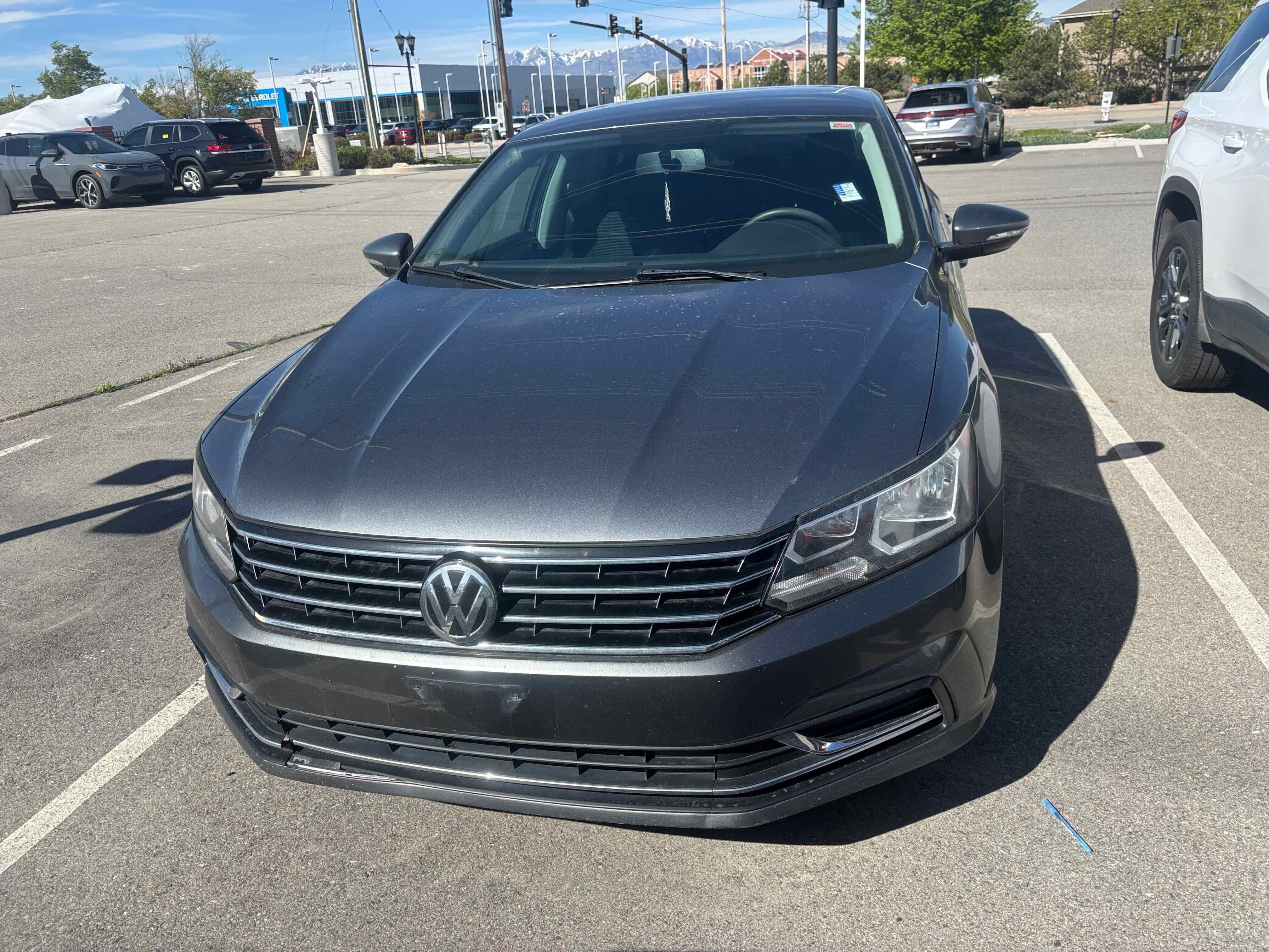 2018 Volkswagen Passat 2.0T S