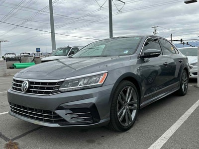 2019 Volkswagen Passat 2.0T SE R-Line
