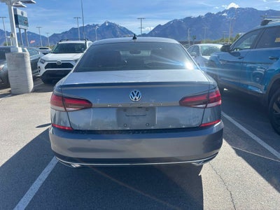 2020 Volkswagen Passat 2.0T SE