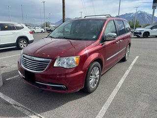 2016 Chrysler Town &amp; Country Touring-L Anniversary Edition