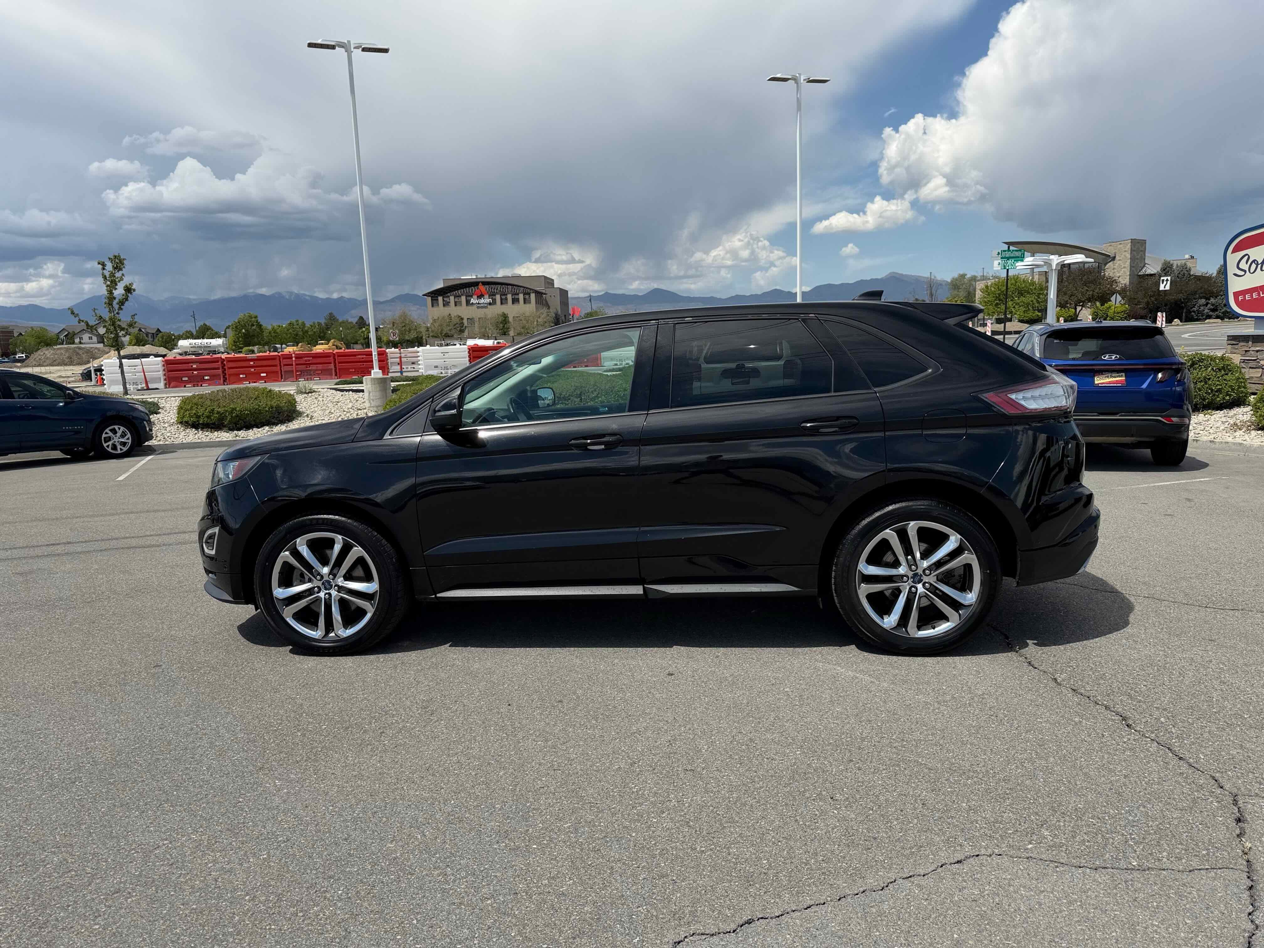 2016 Ford Edge Sport