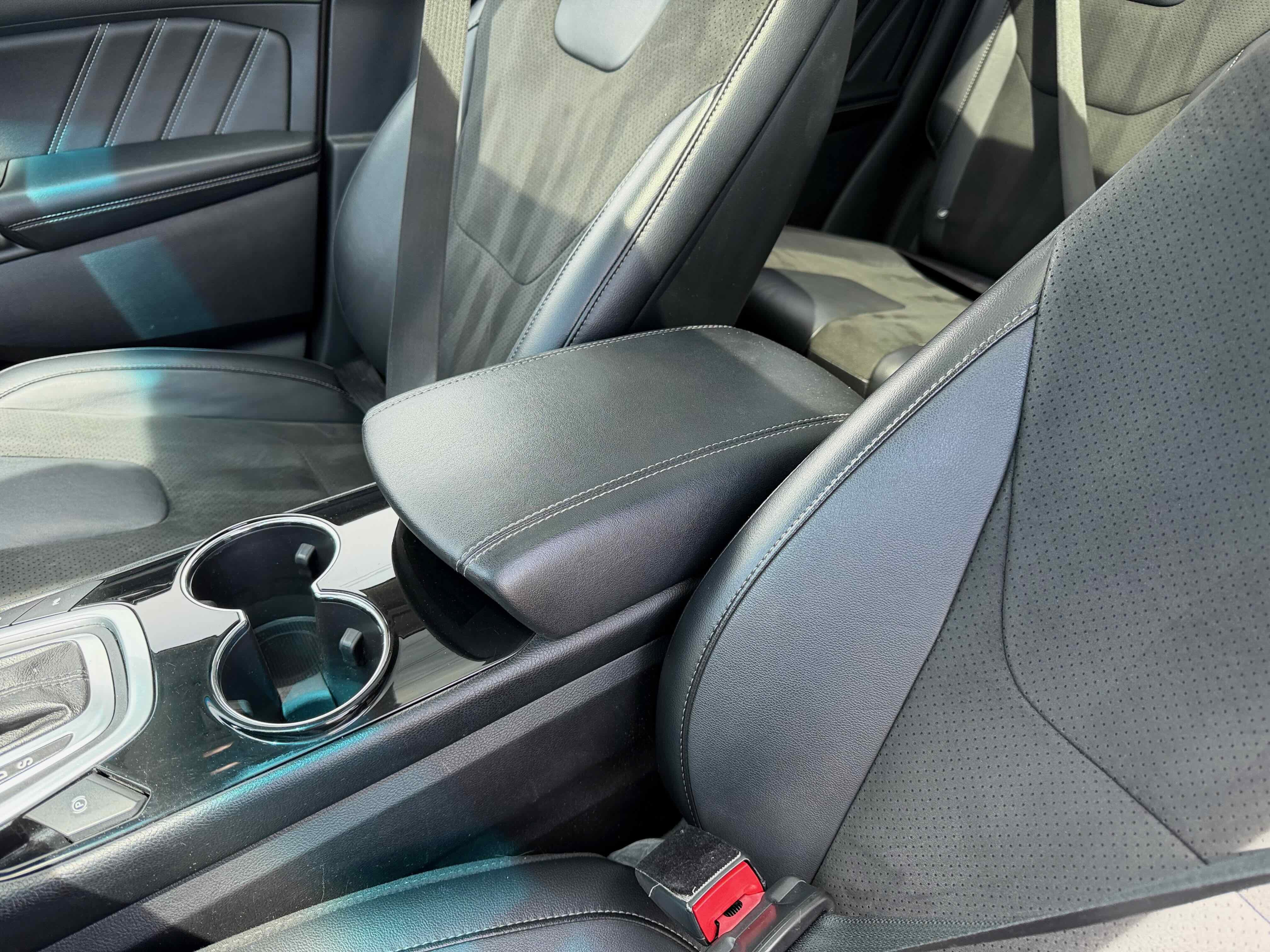 2016 Ford Edge Sport