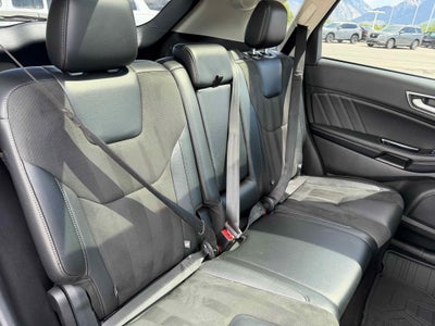 2016 Ford Edge Sport