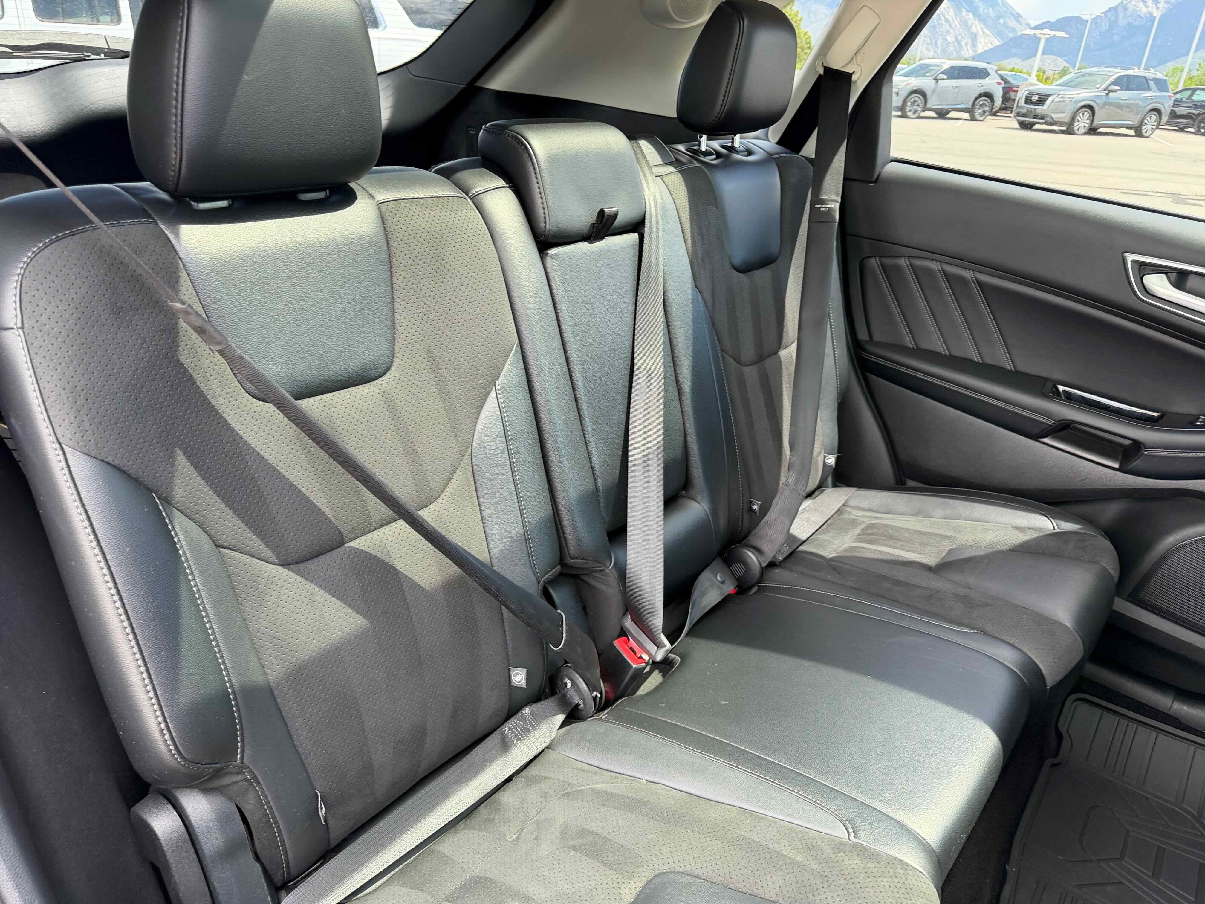 2016 Ford Edge Sport