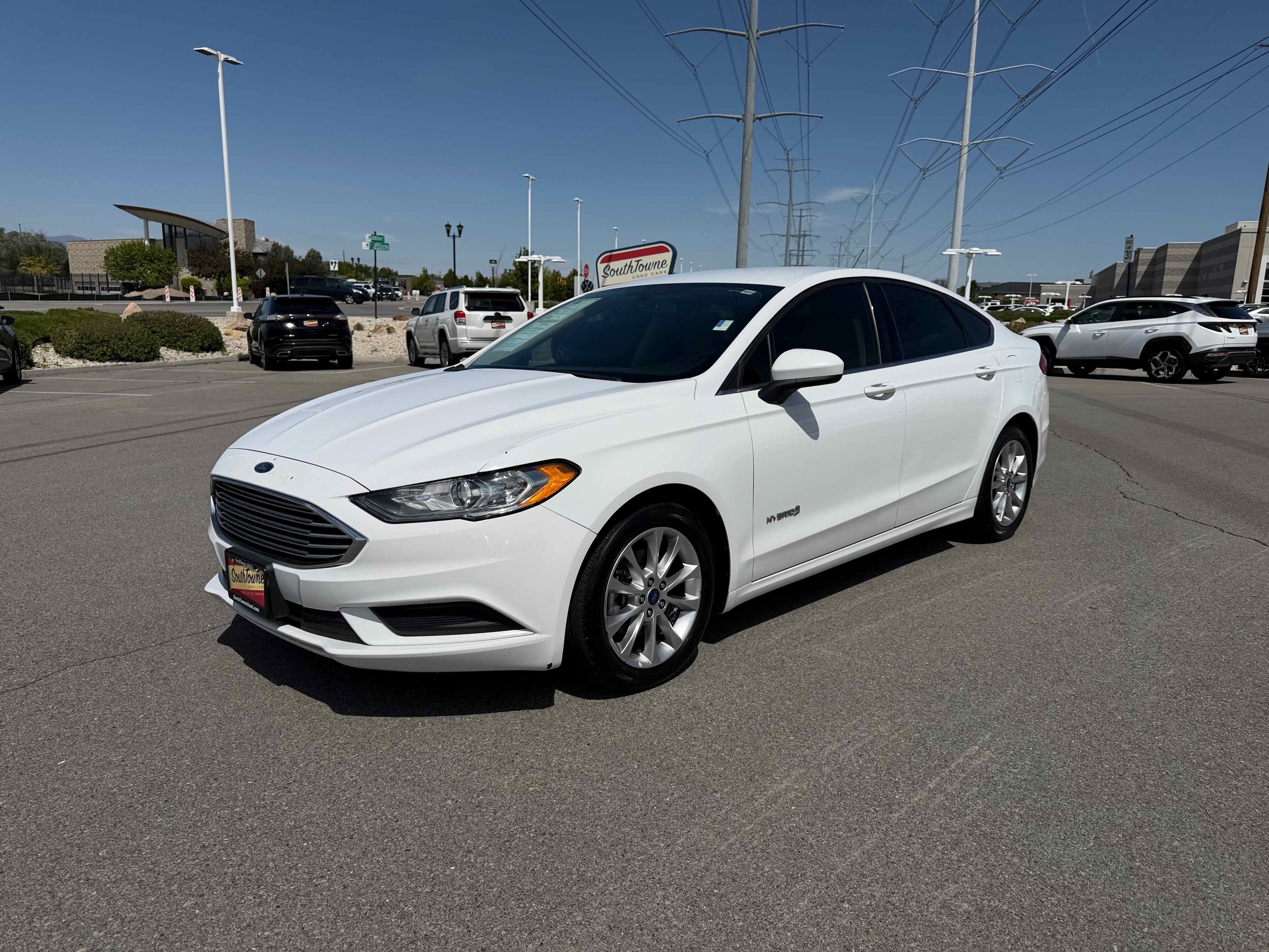 2017 Ford Fusion Hybrid SE