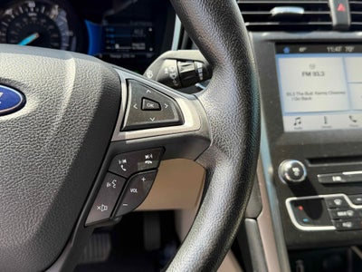 2017 Ford Fusion Hybrid SE