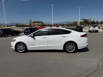 2017 Ford Fusion Hybrid SE
