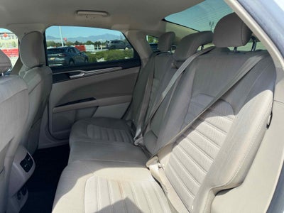 2017 Ford Fusion Hybrid SE