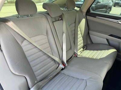 2017 Ford Fusion Hybrid SE