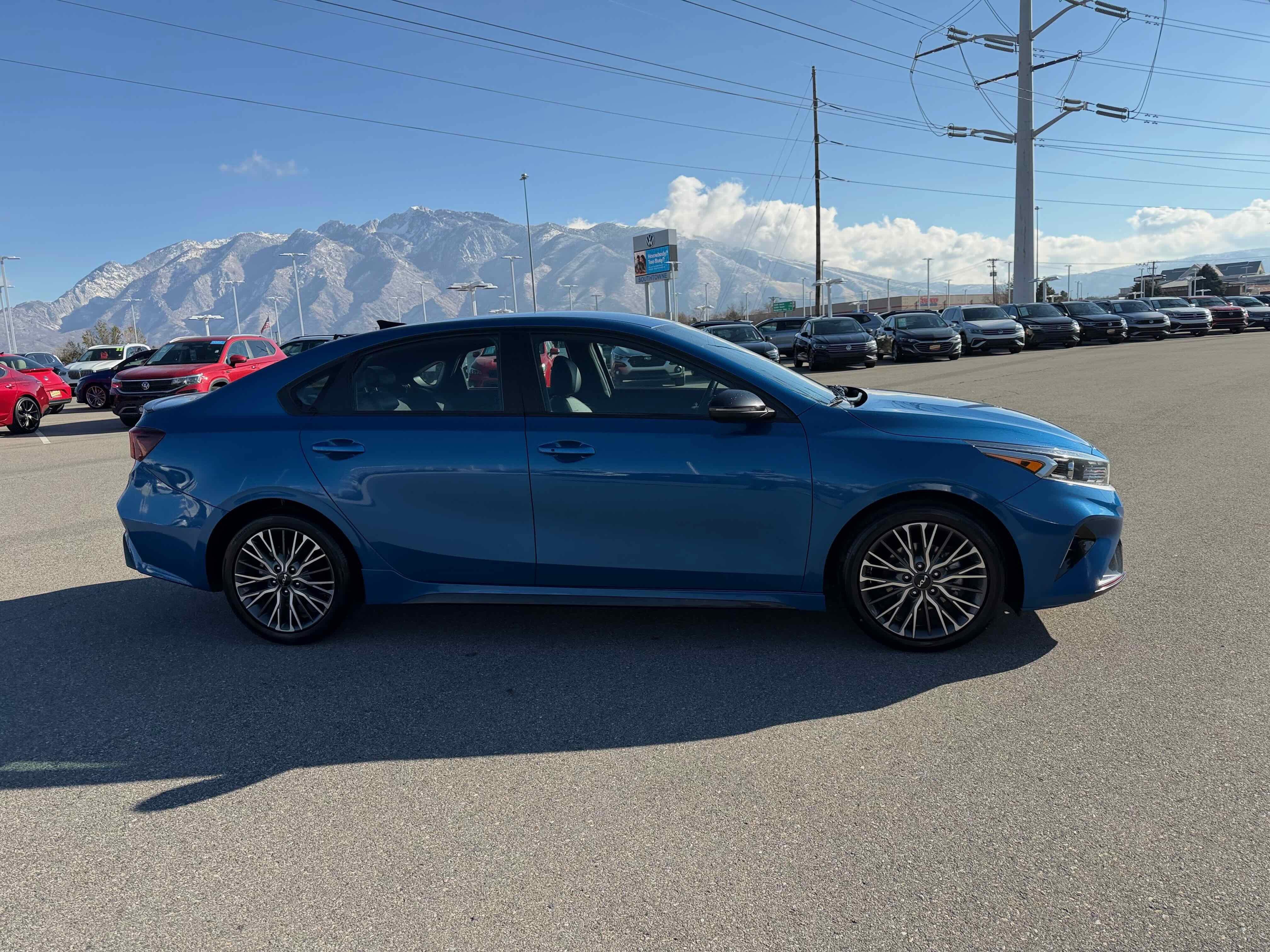 2022 Kia Forte GT-Line