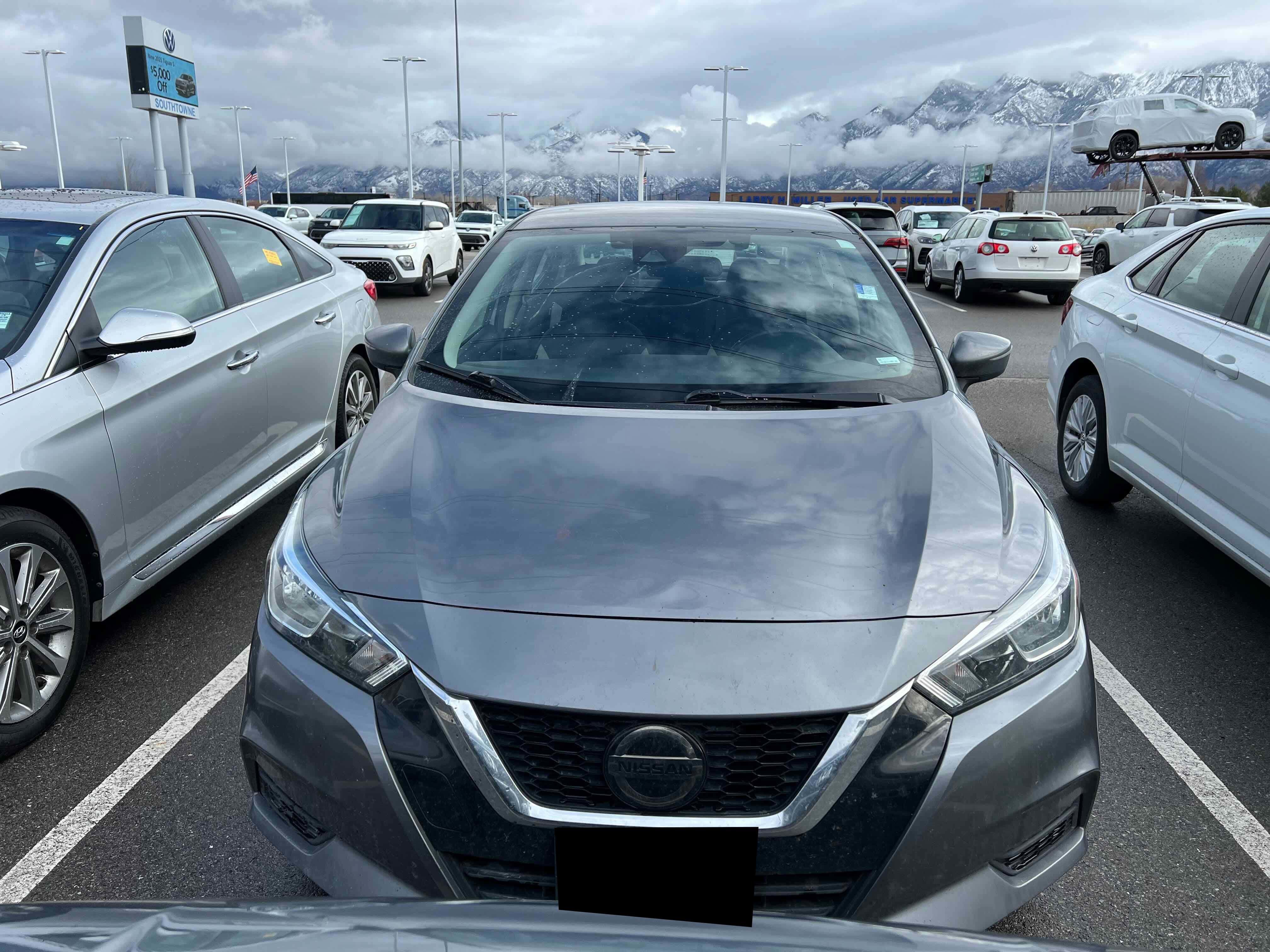 2020 Nissan Versa SV
