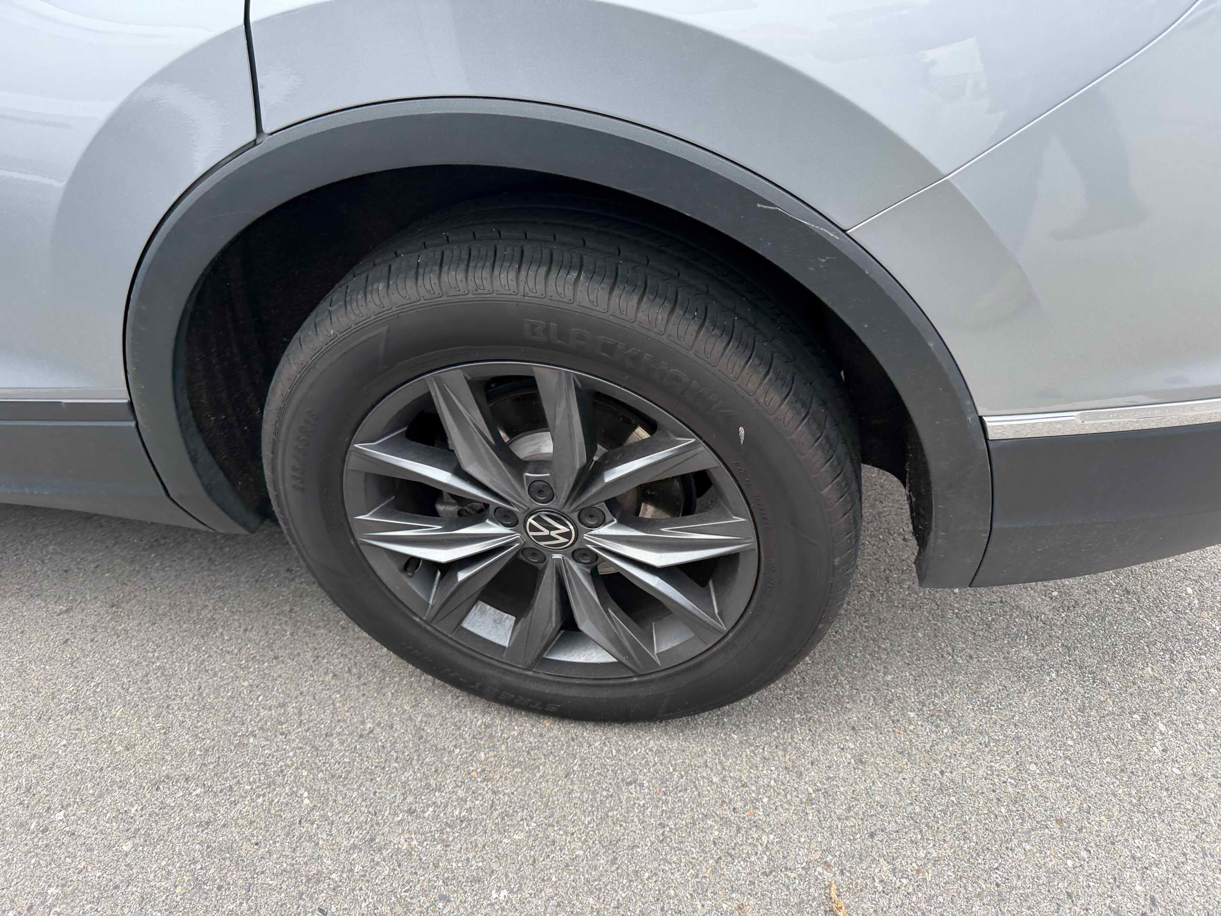 2024 Volkswagen Tiguan SE