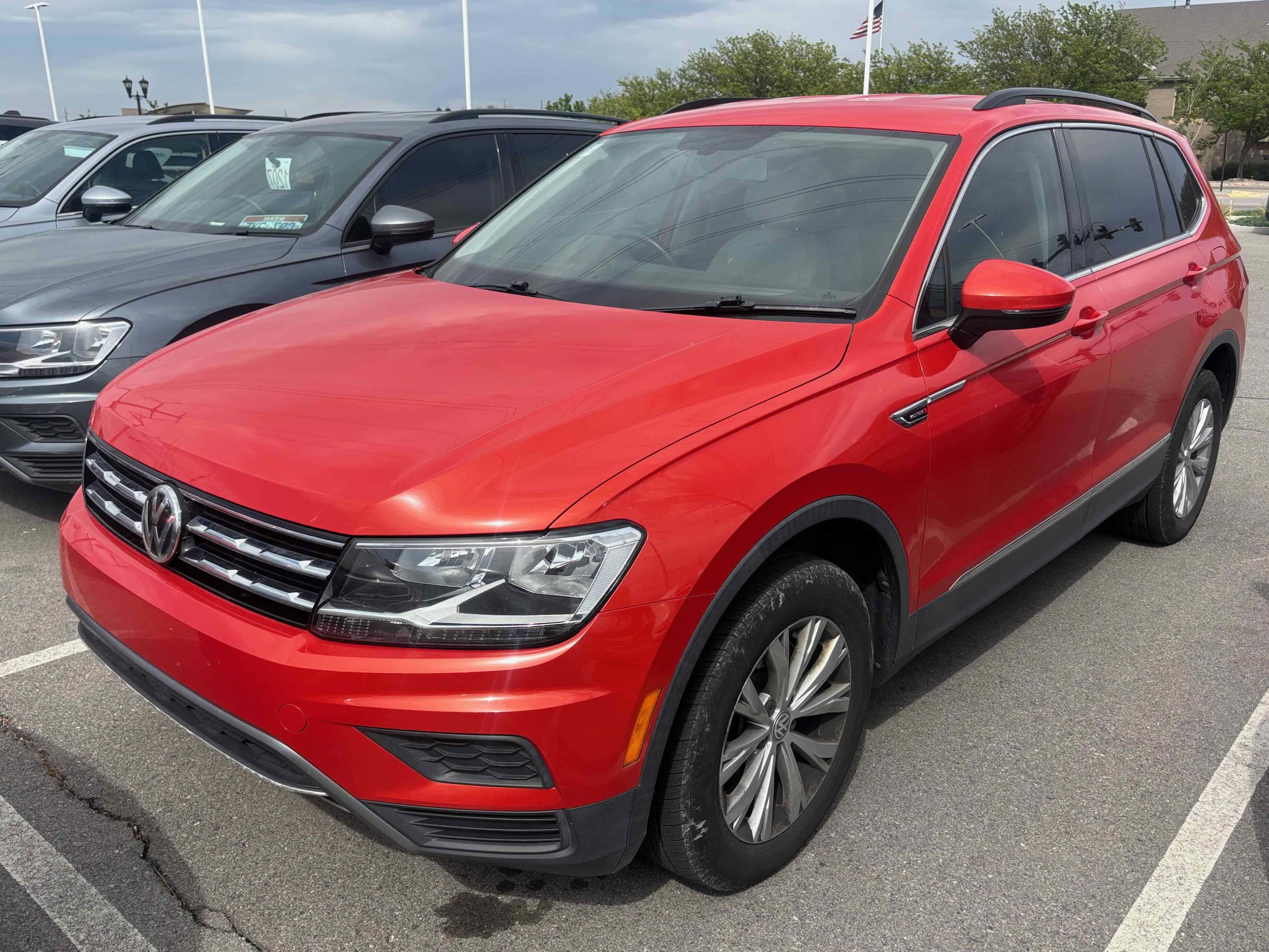 2018 Volkswagen Tiguan 2.0T SE 4Motion's photo