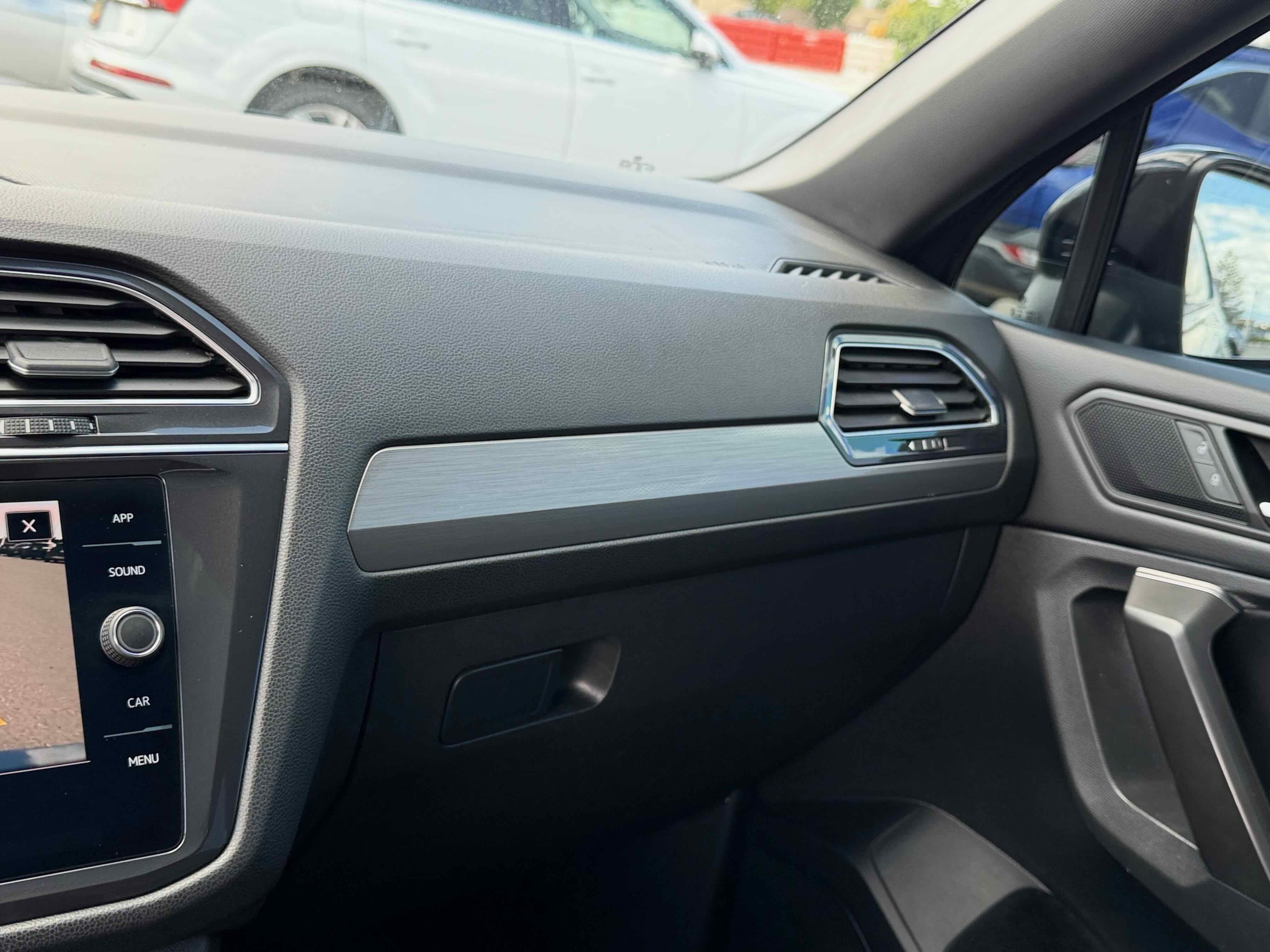 2021 Volkswagen Tiguan SE R-Line Black