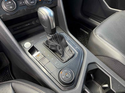 2021 Volkswagen Tiguan SE R-Line Black