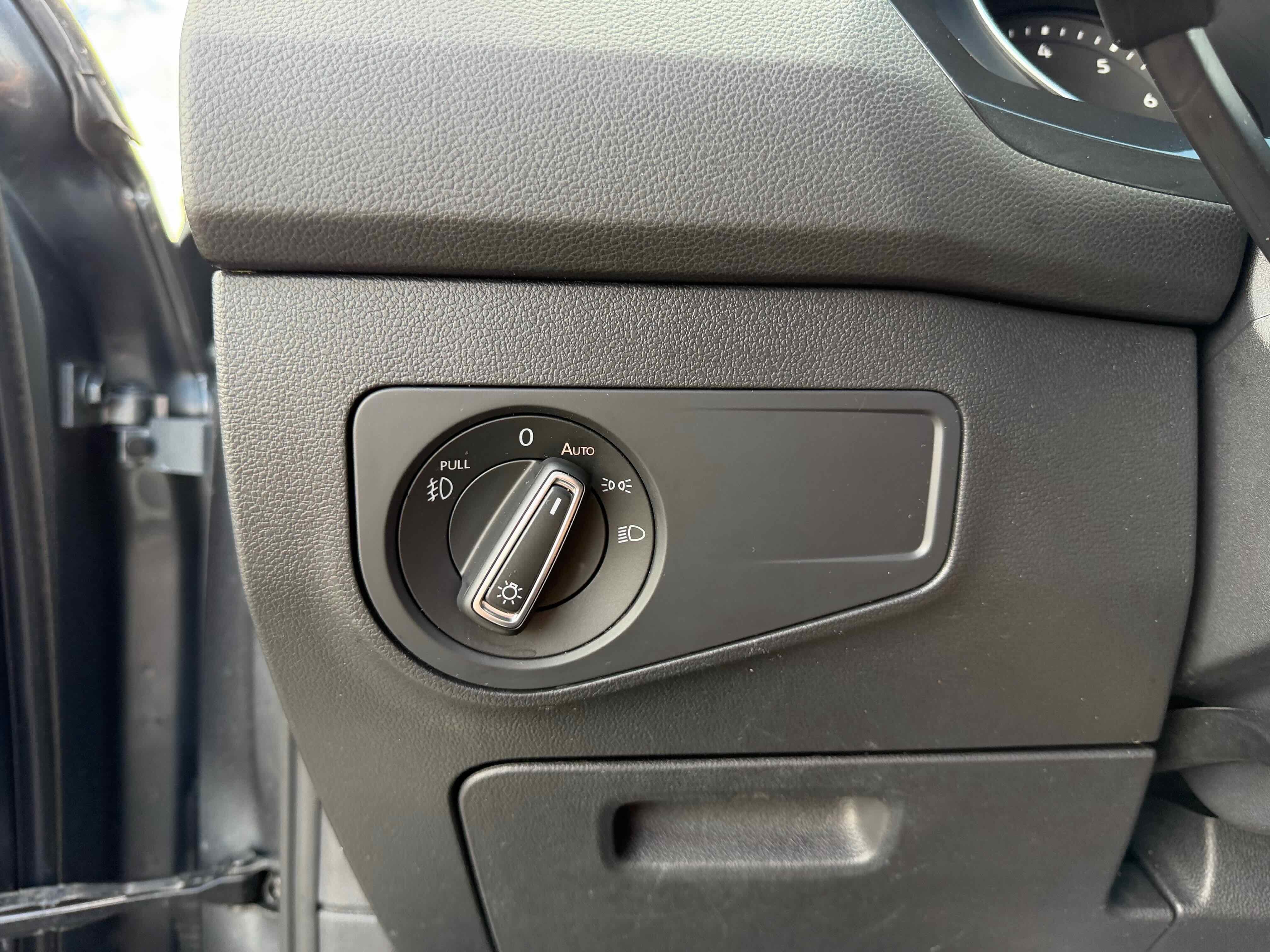 2021 Volkswagen Tiguan SE R-Line Black