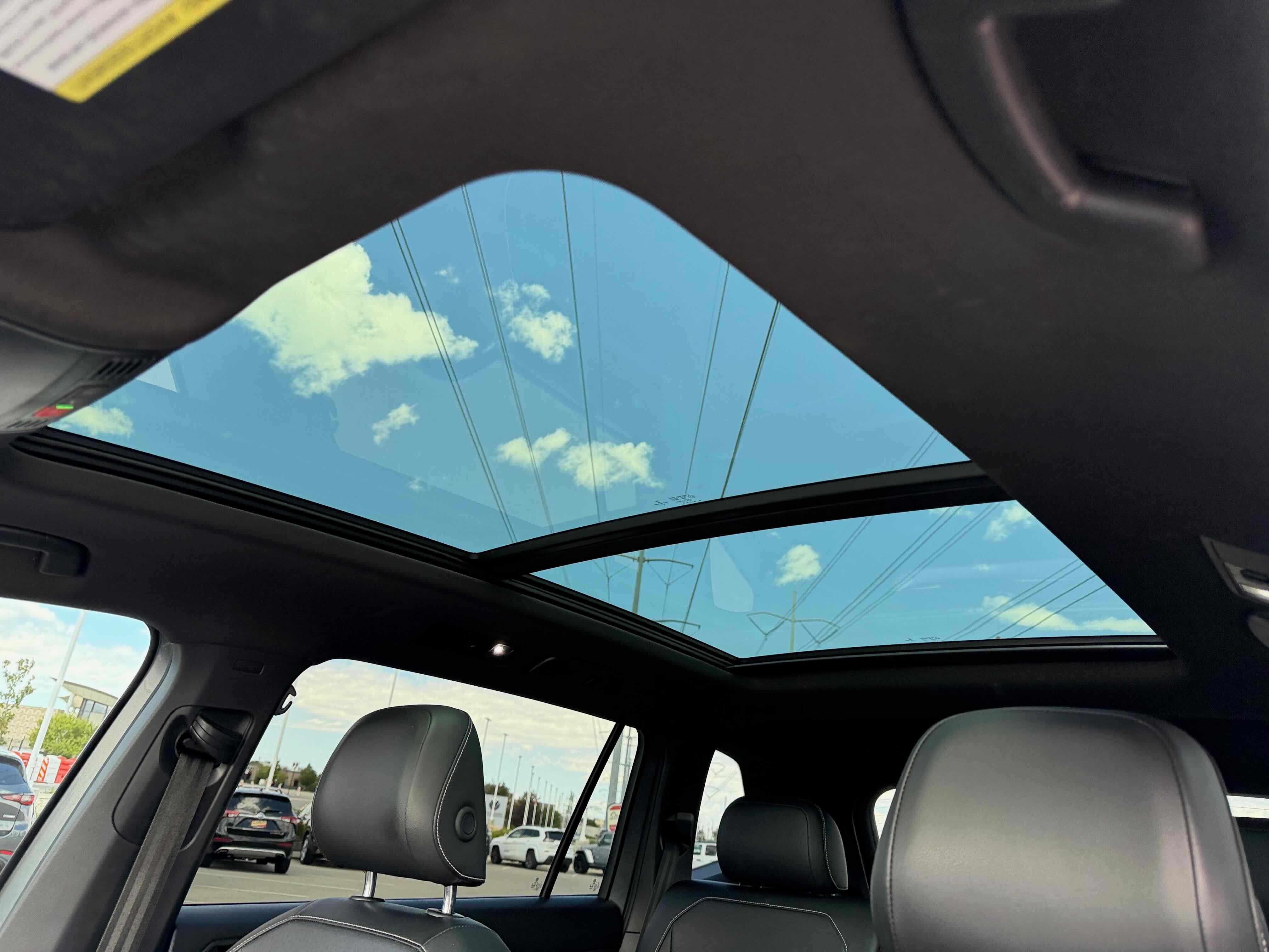 2021 Volkswagen Tiguan SE R-Line Black